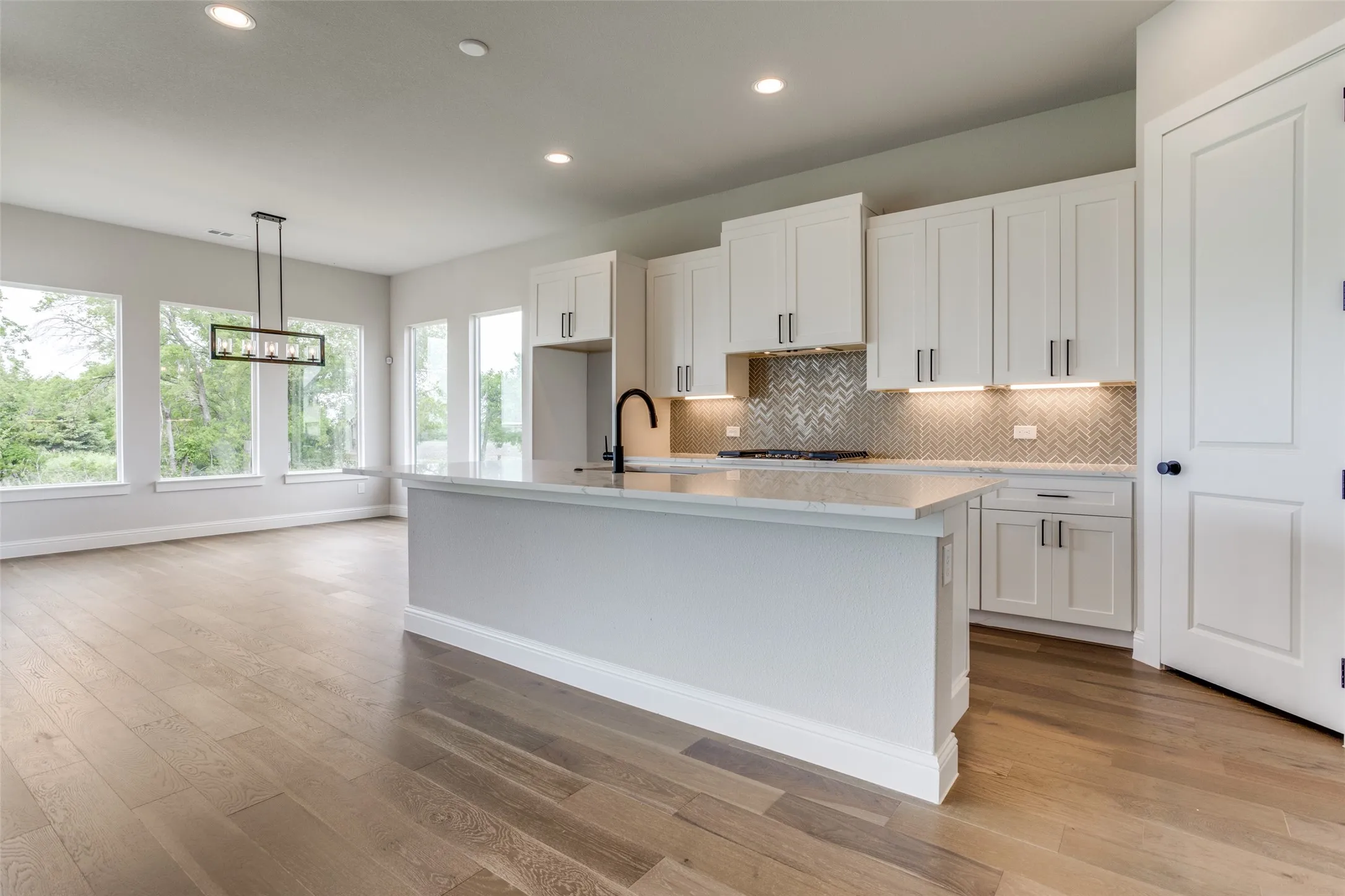 Single Family Residence For Sale in Collin County , 805 Concord Court, Nevada, Texas 75173, 4 Bedroom, 3 Bathroom, 3 Garage spaces, 3,027 Sqft, built in 2023, mls#21270080, Real Estate Agent in Nevada, Homes For Sale in Collin county, Homes For Sale in Nevada, Realtor in Nevada Texas, Real Estate Brokerage Independent Realty Texas, Luminita Cordes Realtor