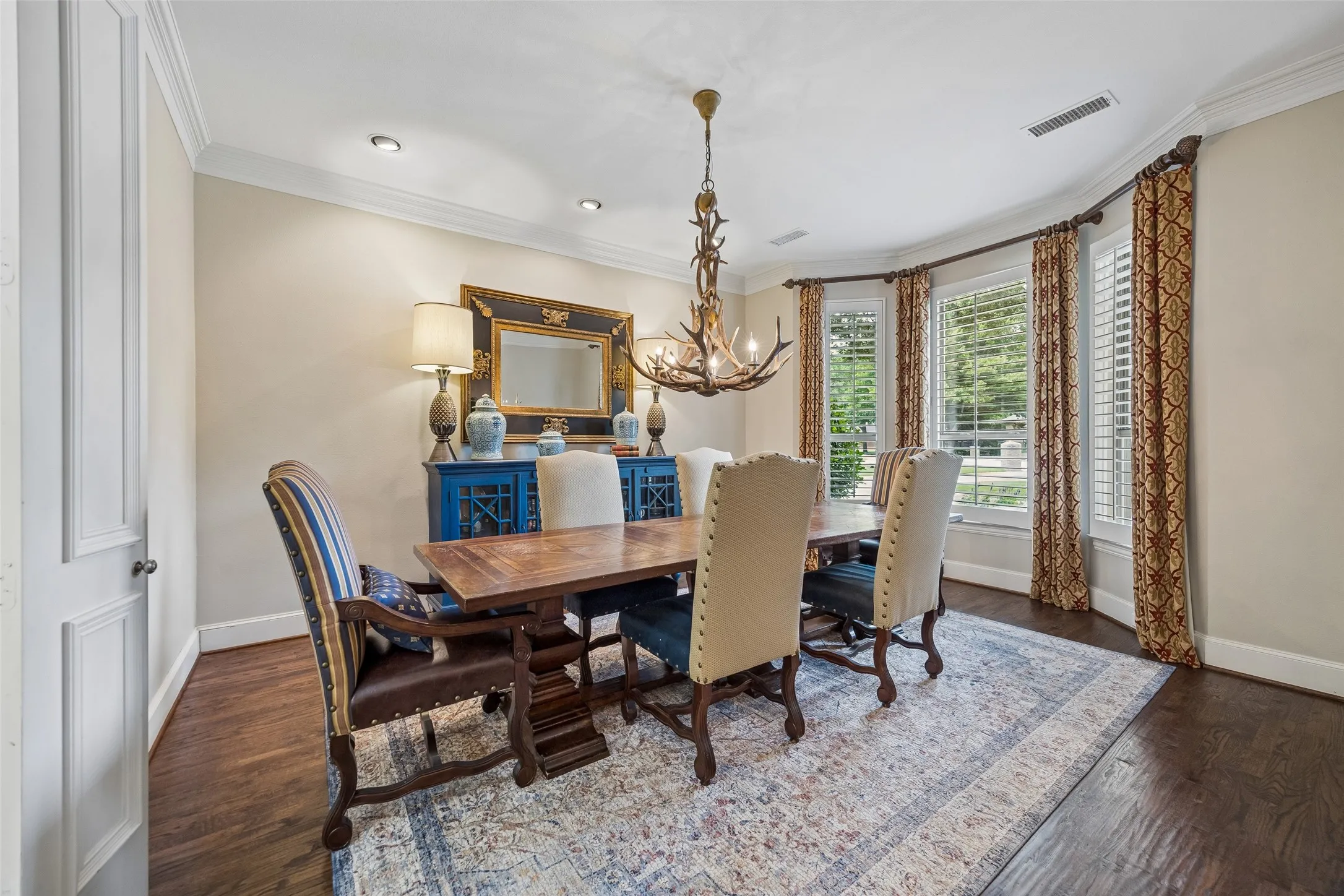 Single Family Residence For Sale in Collin County , 1140 Sloan Crossing, Fairview, Texas 75069, 4 Bedroom, 6 Bathroom, 4 Garage spaces, 5,258 Sqft, built in 1998, mls#21270088, Real Estate Agent in Fairview, Homes For Sale in Collin county, Homes For Sale in Fairview, Realtor in Fairview Texas, Real Estate Brokerage Independent Realty Texas, Luminita Cordes Realtor