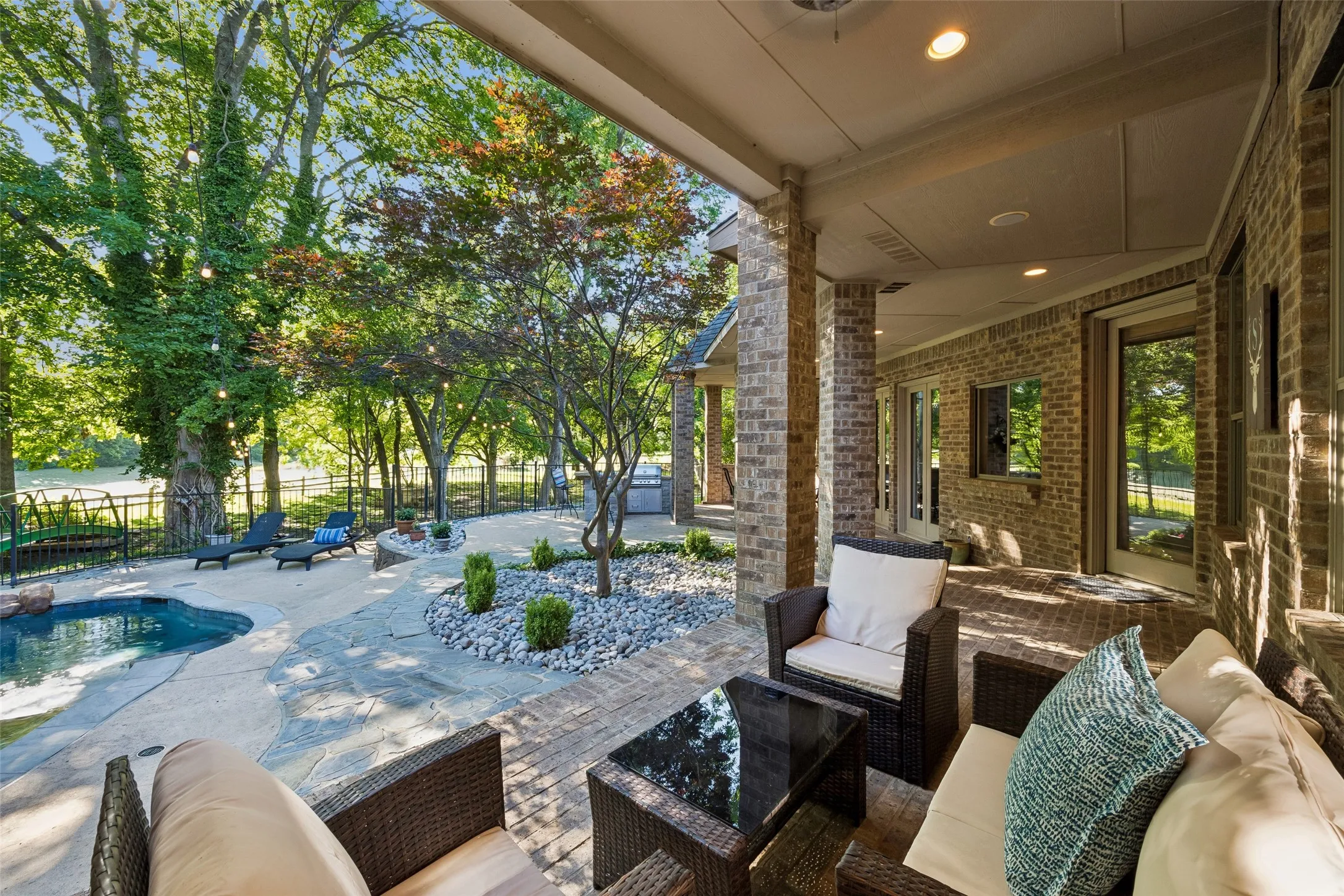 Single Family Residence For Sale in Collin County , 1140 Sloan Crossing, Fairview, Texas 75069, 4 Bedroom, 6 Bathroom, 4 Garage spaces, 5,258 Sqft, built in 1998, mls#21270088, Real Estate Agent in Fairview, Homes For Sale in Collin county, Homes For Sale in Fairview, Realtor in Fairview Texas, Real Estate Brokerage Independent Realty Texas, Luminita Cordes Realtor