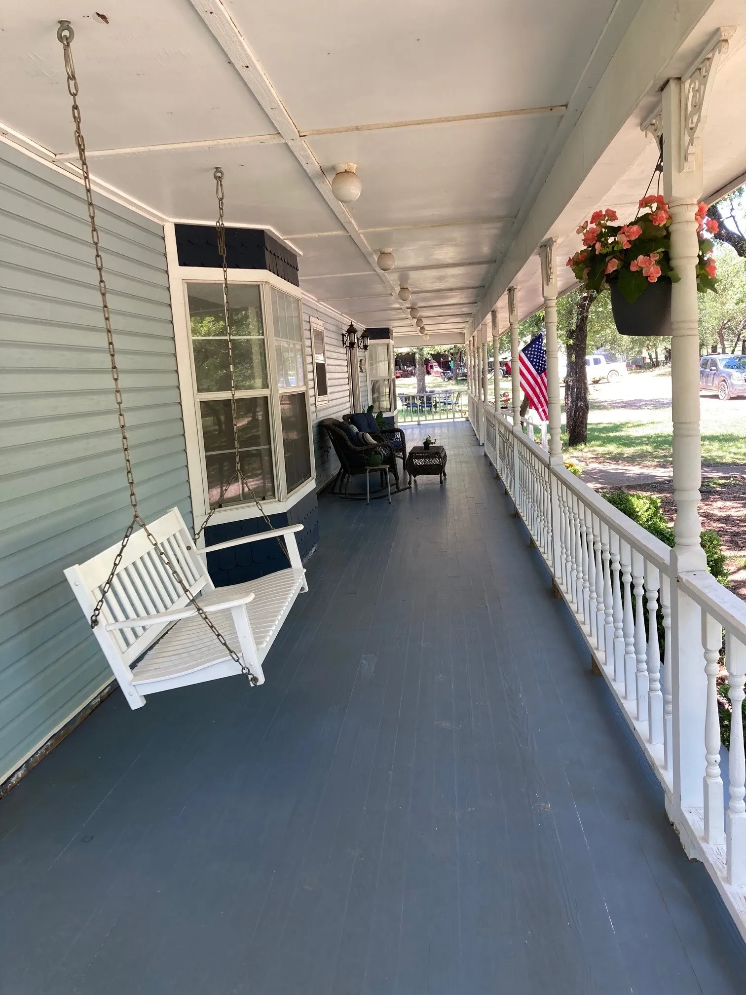 Single Family Residence For Sale in Parker County , 288 Sanders Road, Weatherford, Texas 76087, 4 Bedroom, 4 Bathroom, Garage spaces, 3,620 Sqft, built in 1987, mls#21253479, Real Estate Agent in Weatherford, Homes For Sale in Parker county, Homes For Sale in Weatherford, Realtor in Weatherford Texas, Real Estate Brokerage Independent Realty Texas, Luminita Cordes Realtor