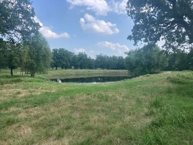 Single Family Residence For Sale in Parker County , 288 Sanders Road, Weatherford, Texas 76087, 4 Bedroom, 4 Bathroom, Garage spaces, 3,620 Sqft, built in 1987, mls#21253479, Real Estate Agent in Weatherford, Homes For Sale in Parker county, Homes For Sale in Weatherford, Realtor in Weatherford Texas, Real Estate Brokerage Independent Realty Texas, Luminita Cordes Realtor