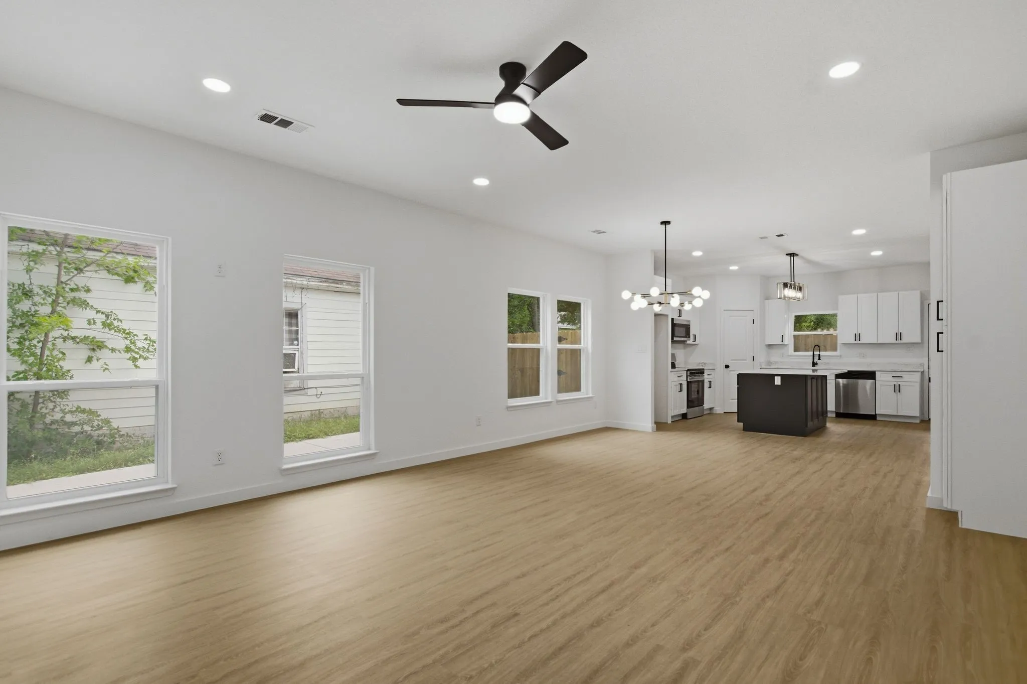 Single Family Residence For Sale in Tarrant County , 1228 E Tucker Street, Fort Worth, Texas 76104, 3 Bedrooms, 2 Bathrooms, Garage spaces, 1,500 Sqft, built in 2026, Price $300,000, mls#21270133, Real Estate Agent in Fort Worth, Homes For Sale in Tarrant county, Homes For Sale in Fort Worth, Realtor in Fort Worth Texas, Real Estate Brokerage Independent Realty Texas, Luminita Cordes Realtor