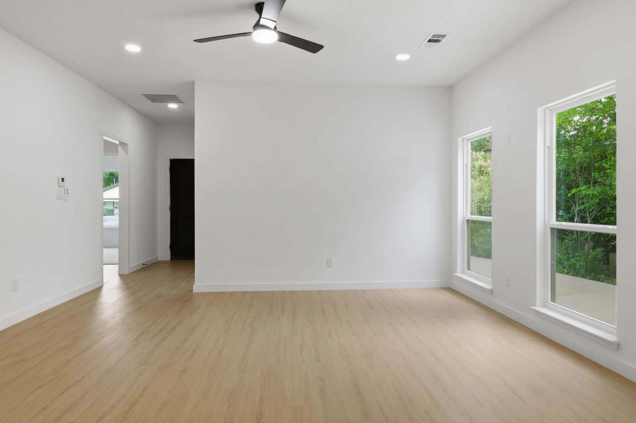Single Family Residence For Sale in Tarrant County , 1228 E Tucker Street, Fort Worth, Texas 76104, 3 Bedrooms, 2 Bathrooms, Garage spaces, 1,500 Sqft, built in 2026, Price $300,000, mls#21270133, Real Estate Agent in Fort Worth, Homes For Sale in Tarrant county, Homes For Sale in Fort Worth, Realtor in Fort Worth Texas, Real Estate Brokerage Independent Realty Texas, Luminita Cordes Realtor