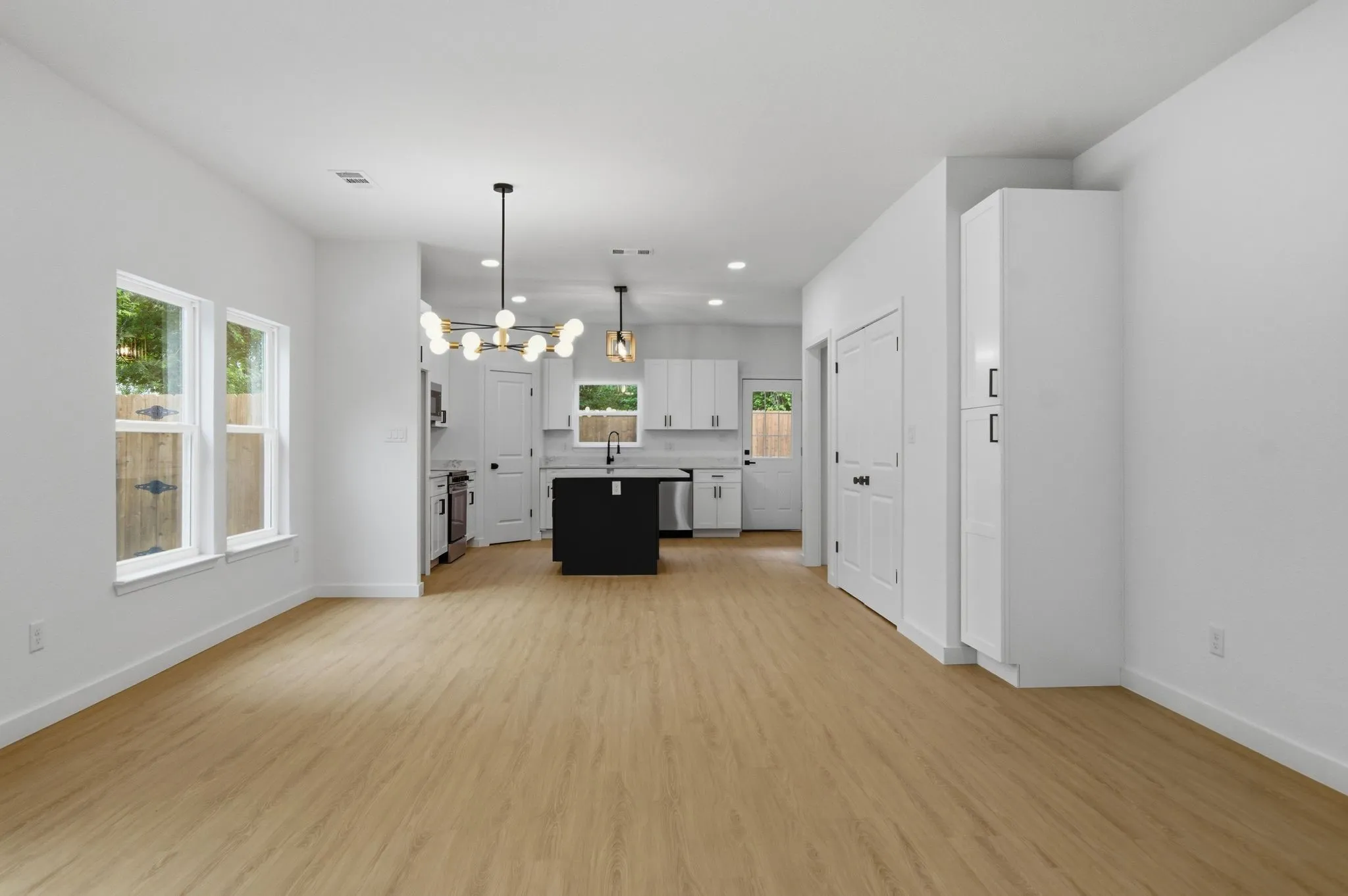 Single Family Residence For Sale in Tarrant County , 1228 E Tucker Street, Fort Worth, Texas 76104, 3 Bedrooms, 2 Bathrooms, Garage spaces, 1,500 Sqft, built in 2026, Price $300,000, mls#21270133, Real Estate Agent in Fort Worth, Homes For Sale in Tarrant county, Homes For Sale in Fort Worth, Realtor in Fort Worth Texas, Real Estate Brokerage Independent Realty Texas, Luminita Cordes Realtor