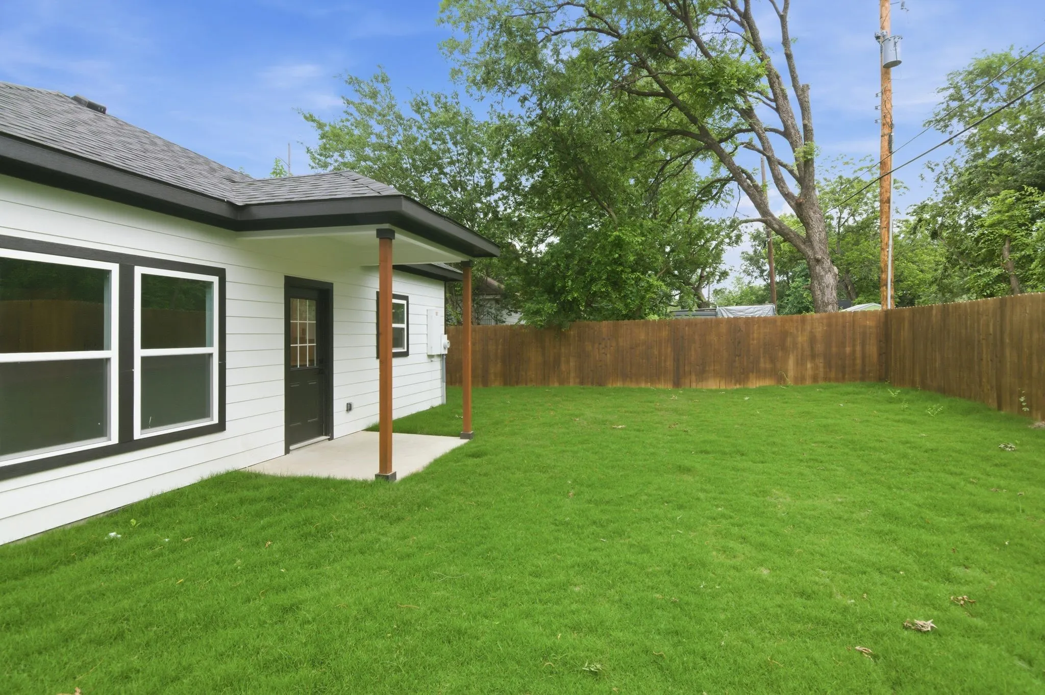 Single Family Residence For Sale in Tarrant County , 1228 E Tucker Street, Fort Worth, Texas 76104, 3 Bedrooms, 2 Bathrooms, Garage spaces, 1,500 Sqft, built in 2026, Price $300,000, mls#21270133, Real Estate Agent in Fort Worth, Homes For Sale in Tarrant county, Homes For Sale in Fort Worth, Realtor in Fort Worth Texas, Real Estate Brokerage Independent Realty Texas, Luminita Cordes Realtor