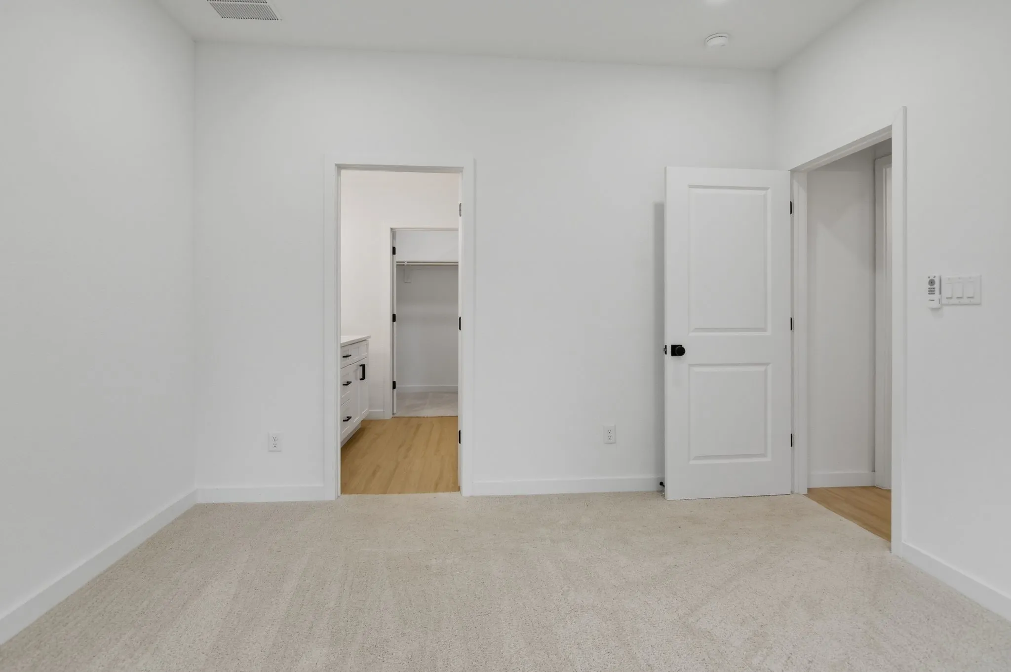 Single Family Residence For Sale in Tarrant County , 1228 E Tucker Street, Fort Worth, Texas 76104, 3 Bedrooms, 2 Bathrooms, Garage spaces, 1,500 Sqft, built in 2026, Price $300,000, mls#21270133, Real Estate Agent in Fort Worth, Homes For Sale in Tarrant county, Homes For Sale in Fort Worth, Realtor in Fort Worth Texas, Real Estate Brokerage Independent Realty Texas, Luminita Cordes Realtor