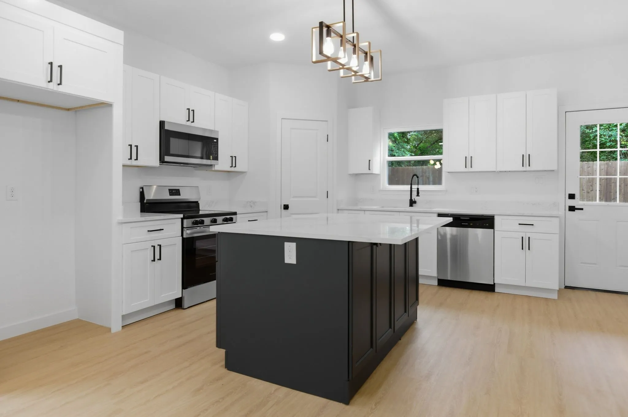 Single Family Residence For Sale in Tarrant County , 1228 E Tucker Street, Fort Worth, Texas 76104, 3 Bedrooms, 2 Bathrooms, Garage spaces, 1,500 Sqft, built in 2026, Price $300,000, mls#21270133, Real Estate Agent in Fort Worth, Homes For Sale in Tarrant county, Homes For Sale in Fort Worth, Realtor in Fort Worth Texas, Real Estate Brokerage Independent Realty Texas, Luminita Cordes Realtor