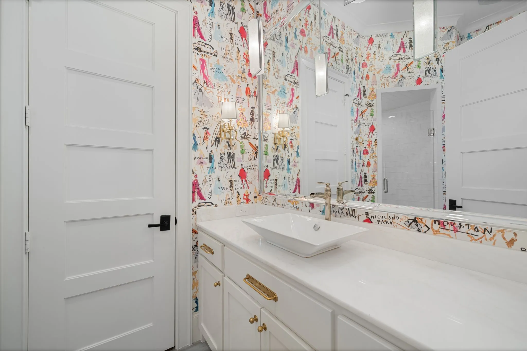 Single Family Residence For Sale in Collin County , 6404 Drawbridge Lane, Plano, Texas 75024, 4 Bedroom, 5 Bathroom, 3 Garage spaces, 5,407 Sqft, built in 2016, mls#21269063, Real Estate Agent in Plano, Homes For Sale in Collin county, Homes For Sale in Plano, Realtor in Plano Texas, Real Estate Brokerage Independent Realty Texas, Luminita Cordes Realtor