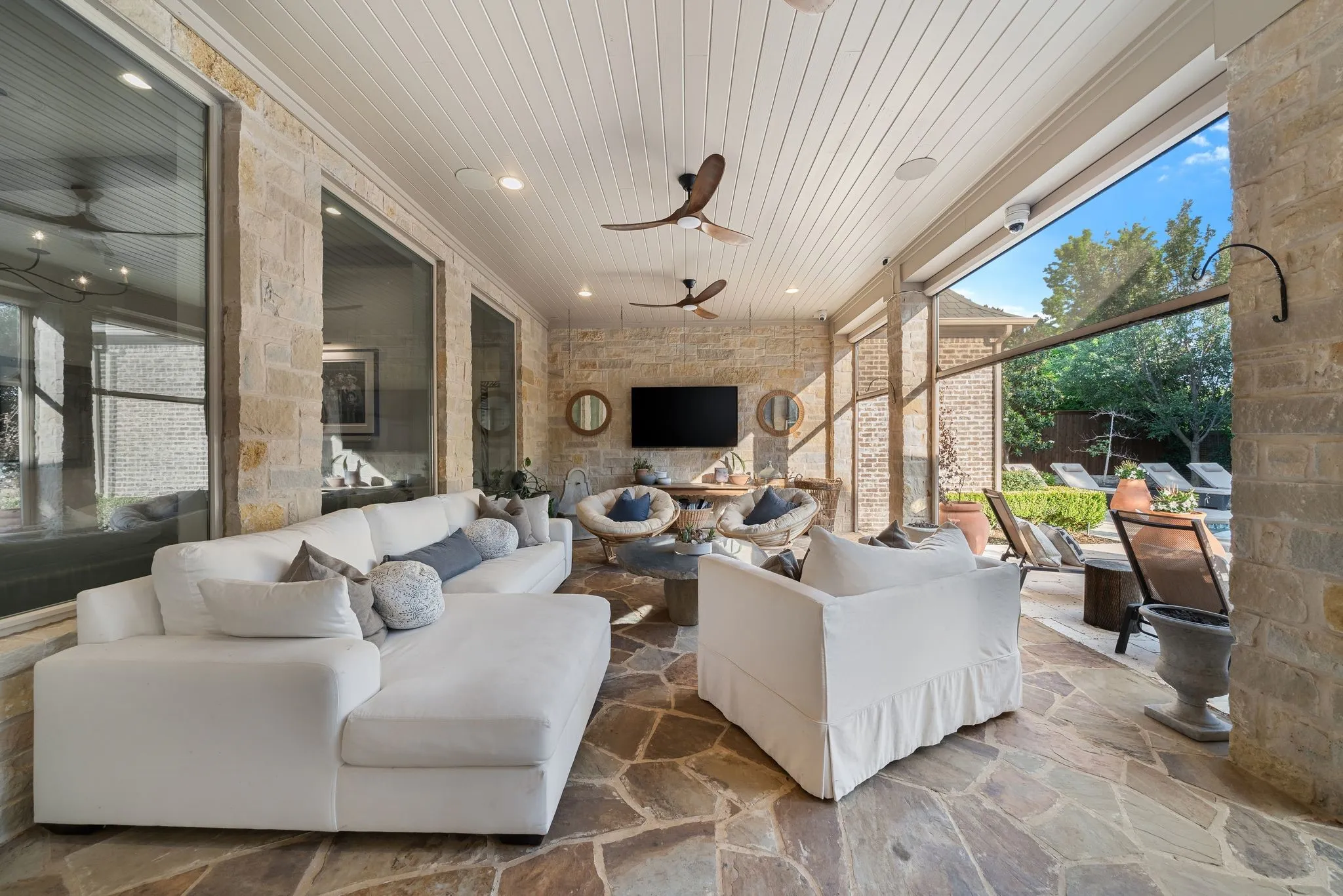Single Family Residence For Sale in Collin County , 6404 Drawbridge Lane, Plano, Texas 75024, 4 Bedroom, 5 Bathroom, 3 Garage spaces, 5,407 Sqft, built in 2016, mls#21269063, Real Estate Agent in Plano, Homes For Sale in Collin county, Homes For Sale in Plano, Realtor in Plano Texas, Real Estate Brokerage Independent Realty Texas, Luminita Cordes Realtor