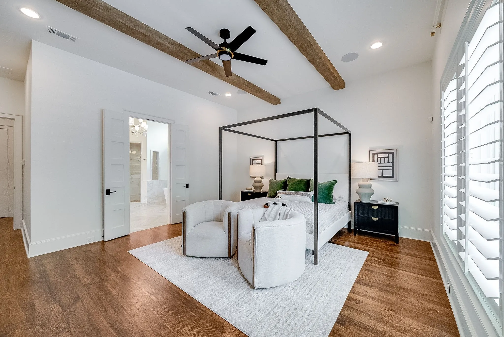 Single Family Residence For Sale in Collin County , 6404 Drawbridge Lane, Plano, Texas 75024, 4 Bedroom, 5 Bathroom, 3 Garage spaces, 5,407 Sqft, built in 2016, mls#21269063, Real Estate Agent in Plano, Homes For Sale in Collin county, Homes For Sale in Plano, Realtor in Plano Texas, Real Estate Brokerage Independent Realty Texas, Luminita Cordes Realtor