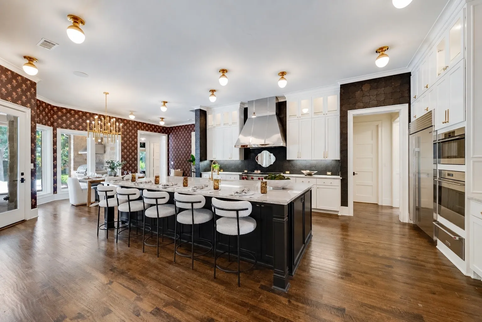 Single Family Residence For Sale in Collin County , 6404 Drawbridge Lane, Plano, Texas 75024, 4 Bedroom, 5 Bathroom, 3 Garage spaces, 5,407 Sqft, built in 2016, mls#21269063, Real Estate Agent in Plano, Homes For Sale in Collin county, Homes For Sale in Plano, Realtor in Plano Texas, Real Estate Brokerage Independent Realty Texas, Luminita Cordes Realtor