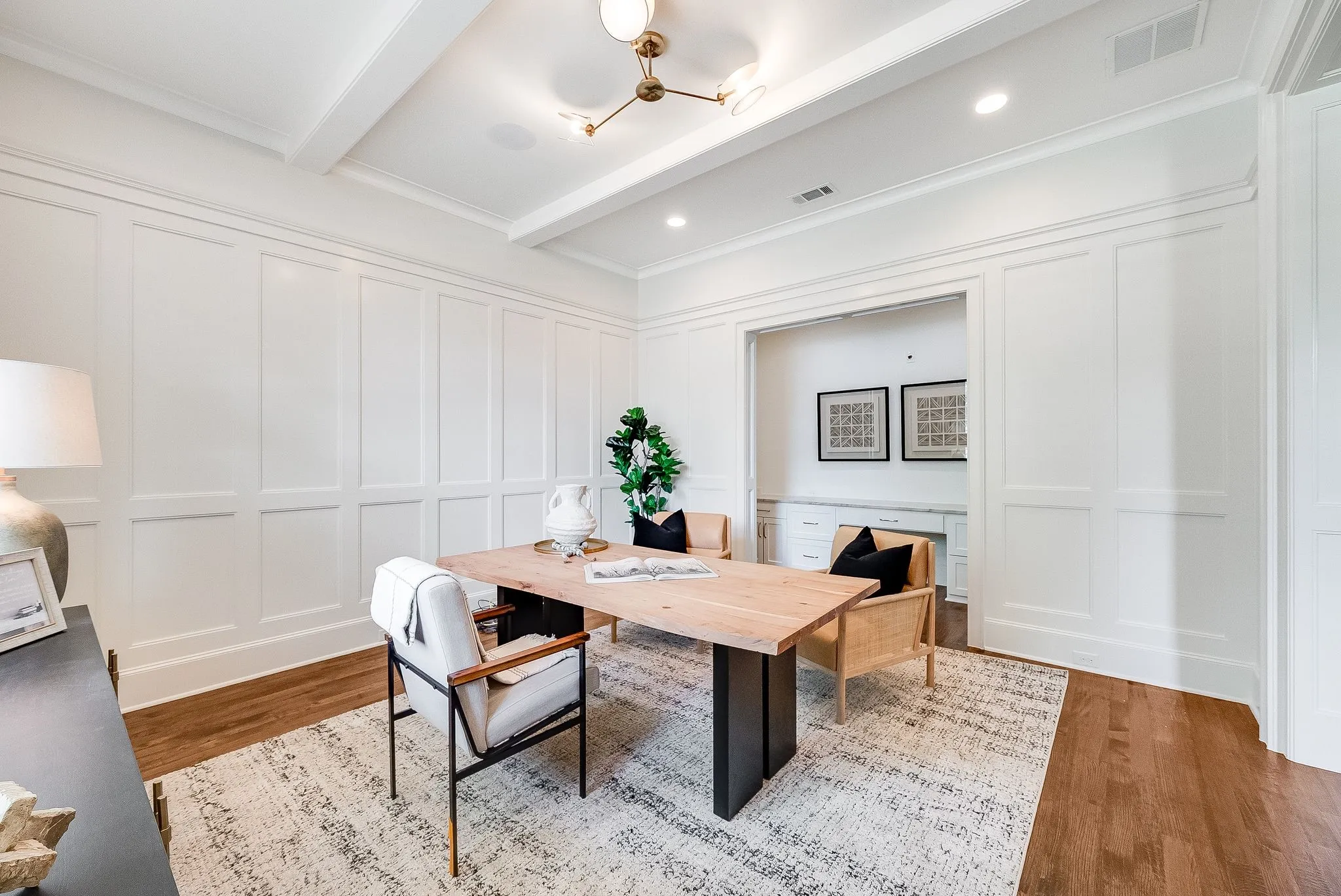 Single Family Residence For Sale in Collin County , 6404 Drawbridge Lane, Plano, Texas 75024, 4 Bedroom, 5 Bathroom, 3 Garage spaces, 5,407 Sqft, built in 2016, mls#21269063, Real Estate Agent in Plano, Homes For Sale in Collin county, Homes For Sale in Plano, Realtor in Plano Texas, Real Estate Brokerage Independent Realty Texas, Luminita Cordes Realtor