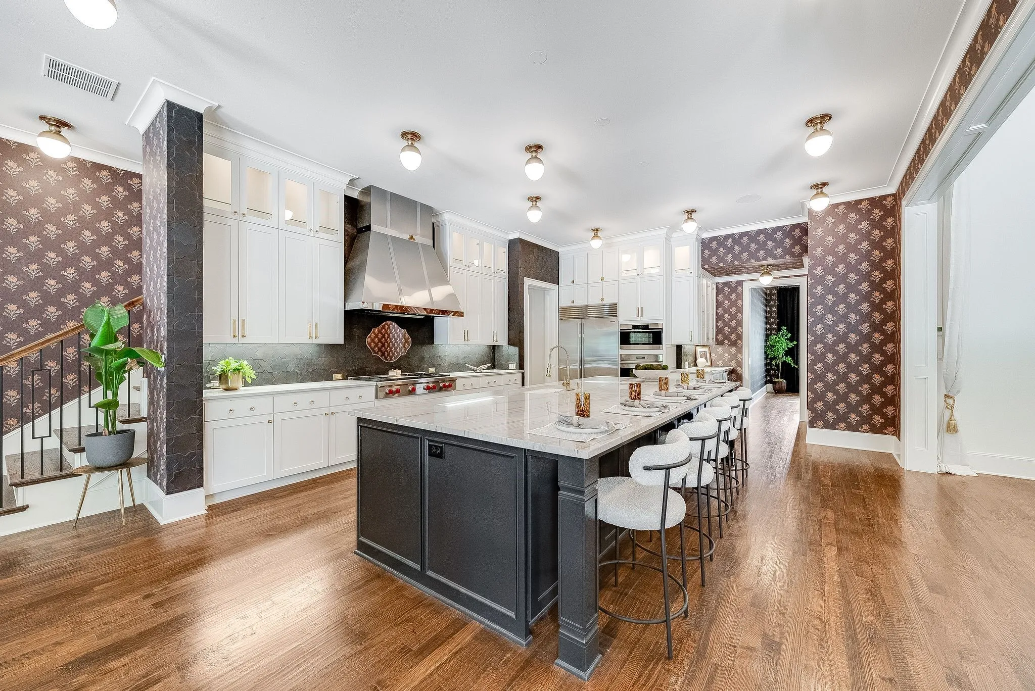 Single Family Residence For Sale in Collin County , 6404 Drawbridge Lane, Plano, Texas 75024, 4 Bedroom, 5 Bathroom, 3 Garage spaces, 5,407 Sqft, built in 2016, mls#21269063, Real Estate Agent in Plano, Homes For Sale in Collin county, Homes For Sale in Plano, Realtor in Plano Texas, Real Estate Brokerage Independent Realty Texas, Luminita Cordes Realtor