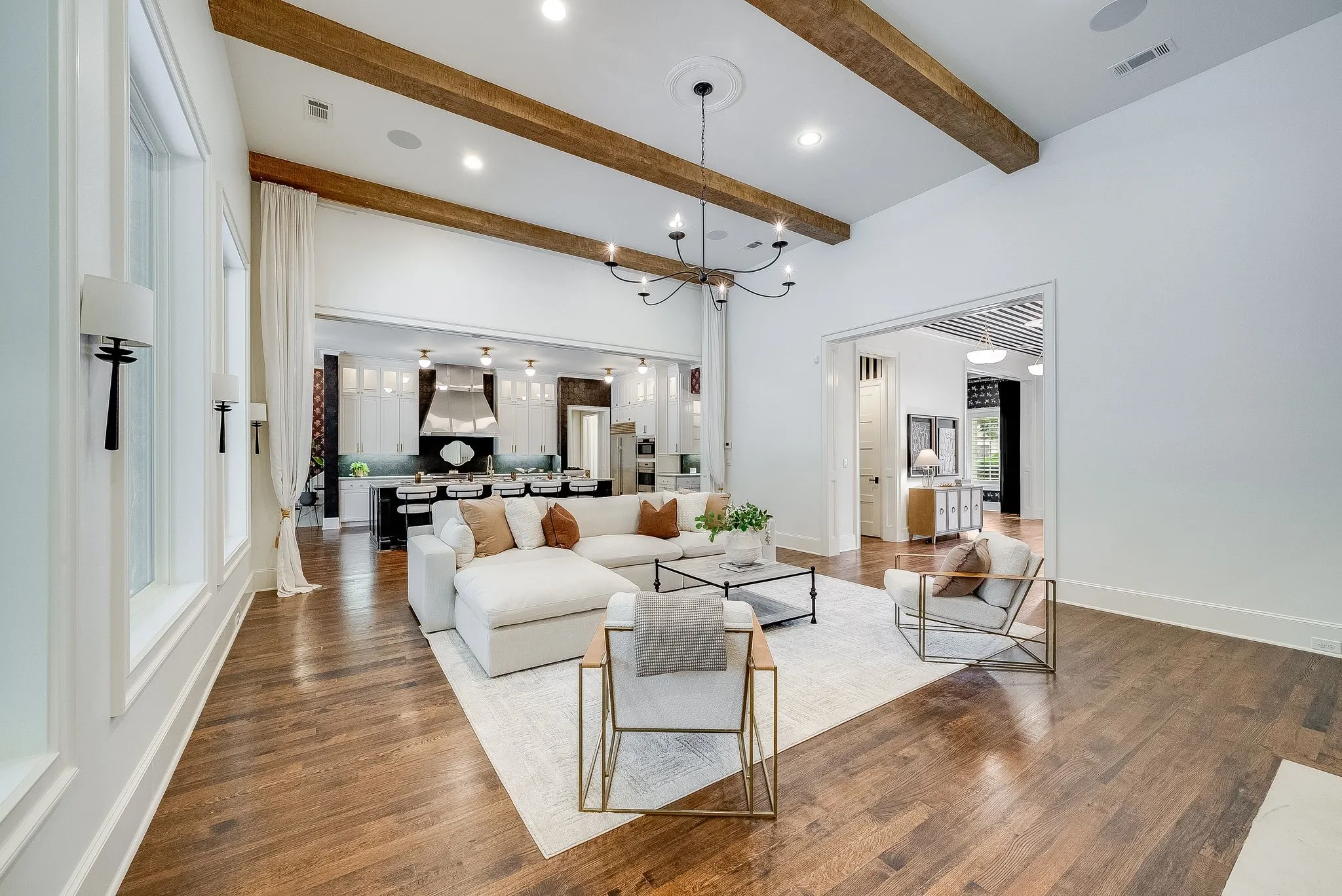 Single Family Residence For Sale in Collin County , 6404 Drawbridge Lane, Plano, Texas 75024, 4 Bedroom, 5 Bathroom, 3 Garage spaces, 5,407 Sqft, built in 2016, mls#21269063, Real Estate Agent in Plano, Homes For Sale in Collin county, Homes For Sale in Plano, Realtor in Plano Texas, Real Estate Brokerage Independent Realty Texas, Luminita Cordes Realtor