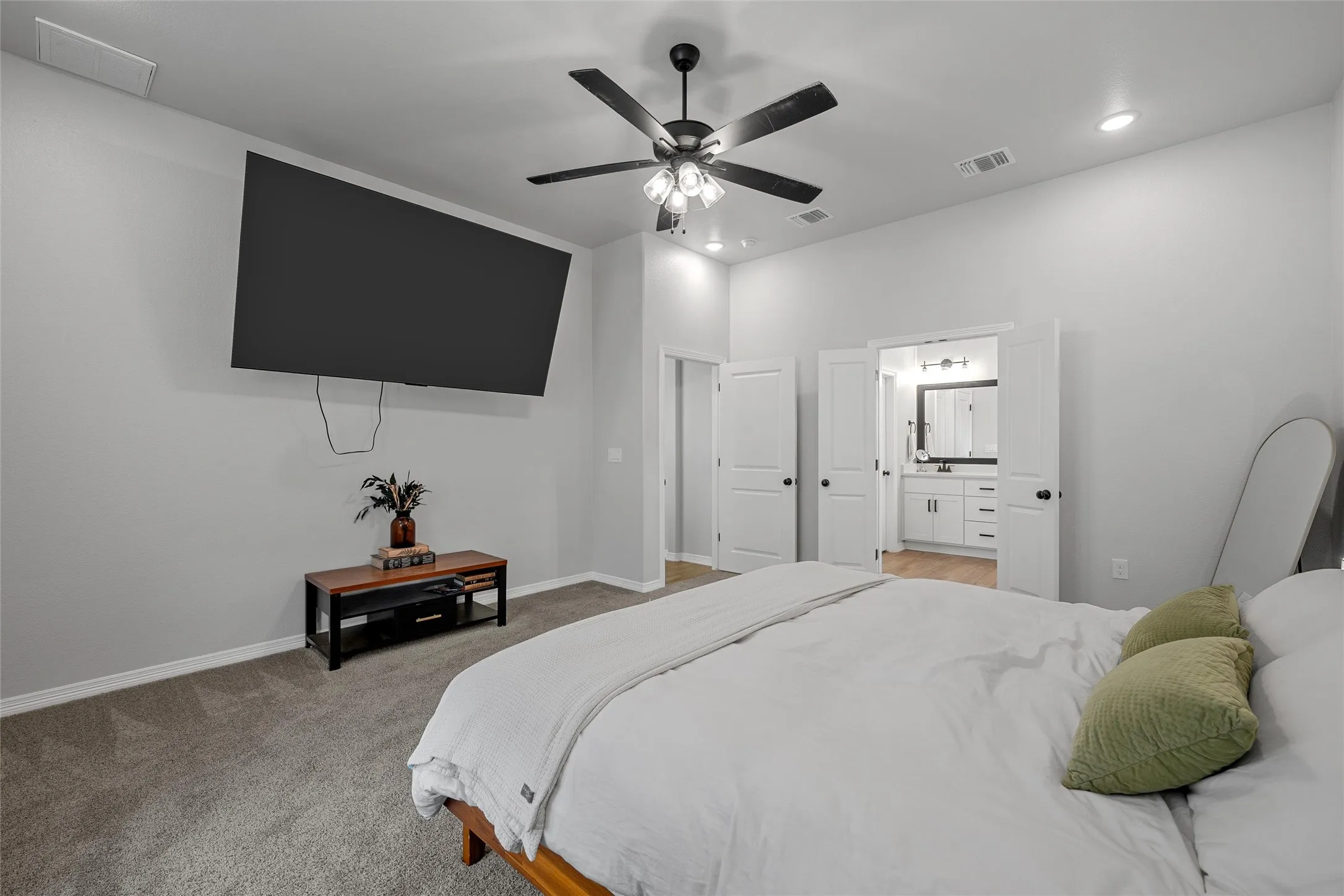 Single Family Residence For Sale in Bell County , 9007 Sassafras Street, Temple, Texas 76502, 5 Bedrooms, 3 Bathrooms, 2 Garage spaces, 2,652 Sqft, built in 2023, Price $484,000, mls#21267695, Real Estate Agent in Temple, Homes For Sale in Bell county, Homes For Sale in Temple, Realtor in Temple Texas, Real Estate Brokerage Independent Realty Texas, Luminita Cordes Realtor