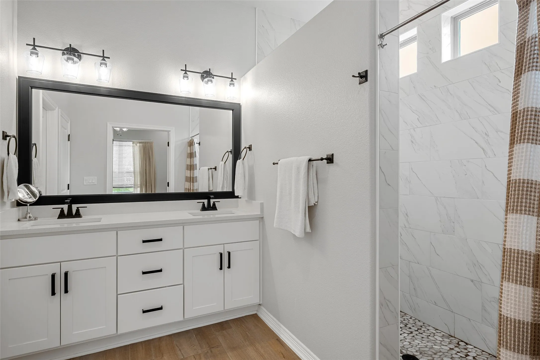Single Family Residence For Sale in Bell County , 9007 Sassafras Street, Temple, Texas 76502, 5 Bedrooms, 3 Bathrooms, 2 Garage spaces, 2,652 Sqft, built in 2023, Price $484,000, mls#21267695, Real Estate Agent in Temple, Homes For Sale in Bell county, Homes For Sale in Temple, Realtor in Temple Texas, Real Estate Brokerage Independent Realty Texas, Luminita Cordes Realtor