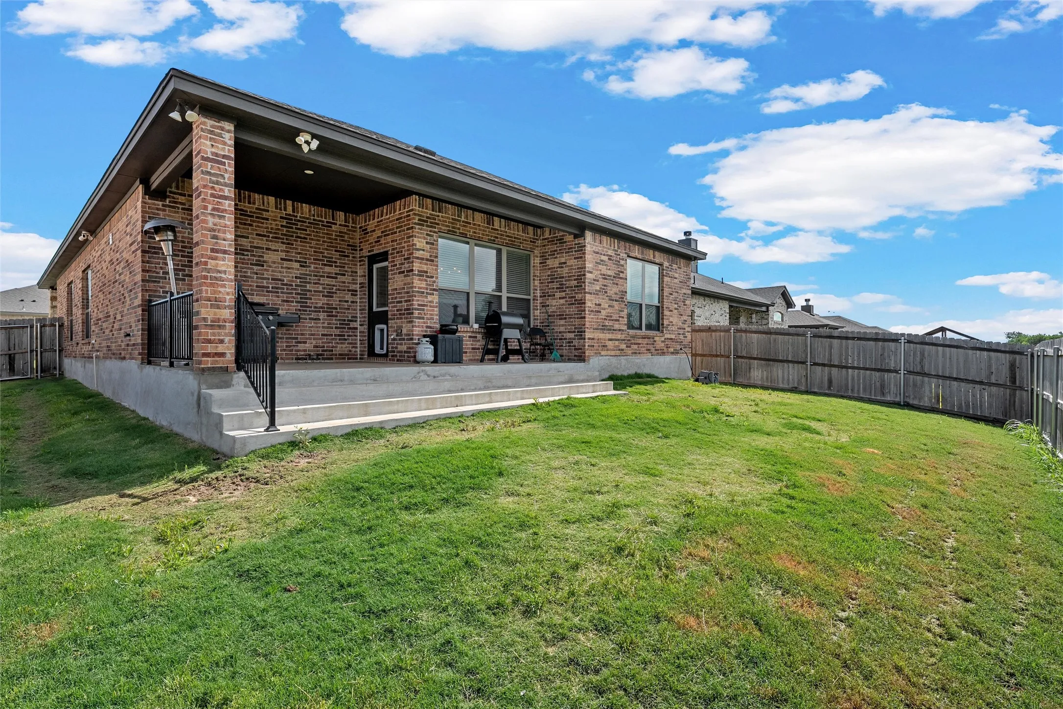 Single Family Residence For Sale in Bell County , 9007 Sassafras Street, Temple, Texas 76502, 5 Bedrooms, 3 Bathrooms, 2 Garage spaces, 2,652 Sqft, built in 2023, Price $484,000, mls#21267695, Real Estate Agent in Temple, Homes For Sale in Bell county, Homes For Sale in Temple, Realtor in Temple Texas, Real Estate Brokerage Independent Realty Texas, Luminita Cordes Realtor