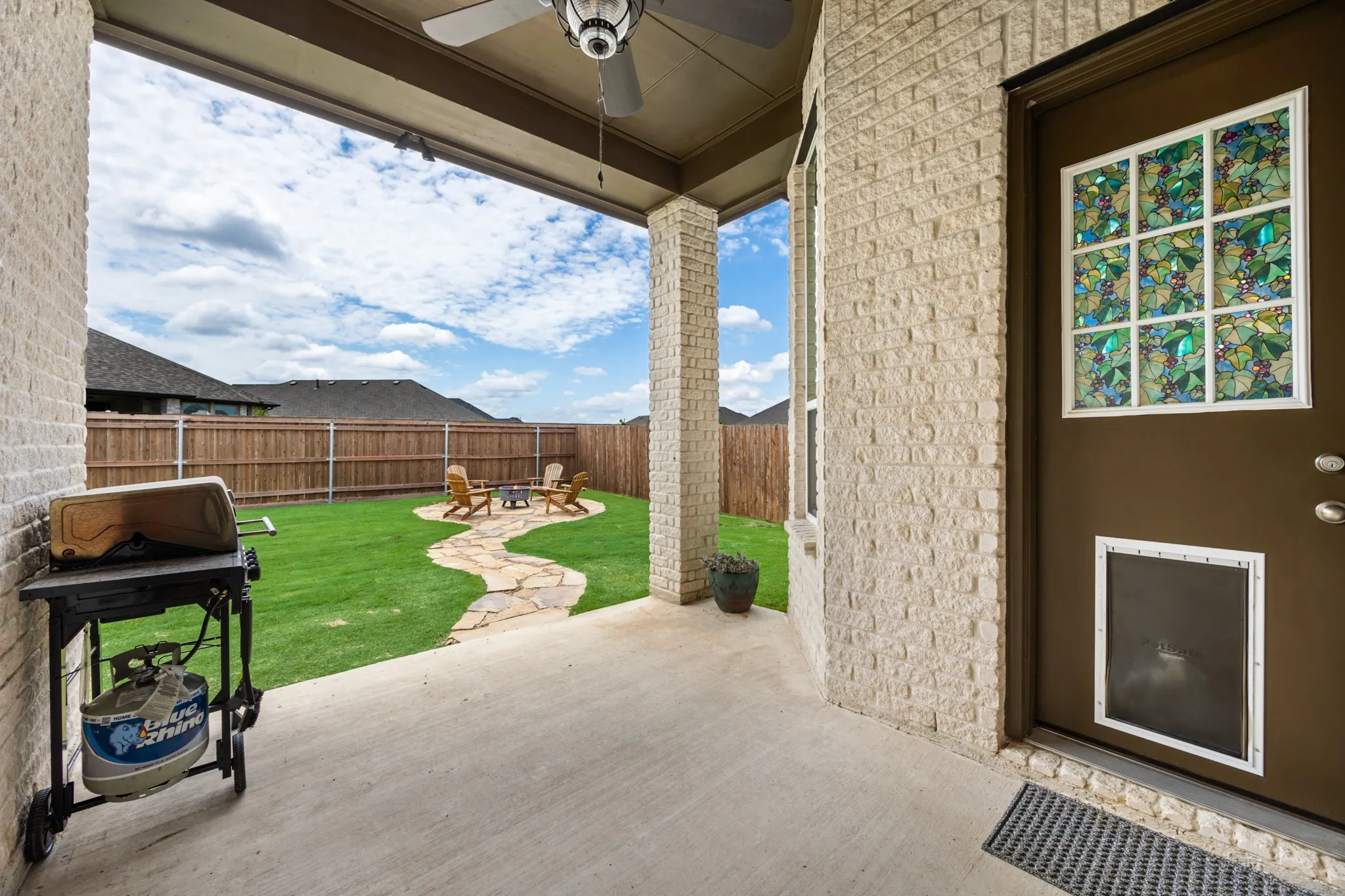 Single Family Residence For Sale in Rockwall County , 4020 Grotto Drive, Royse City, Texas 75189, 4 Bedroom, 3 Bathroom, 2 Garage spaces, 2,071 Sqft, built in 2023, mls#21269963, Real Estate Agent in Royse City, Homes For Sale in Rockwall county, Homes For Sale in Royse City, Realtor in Royse City Texas, Real Estate Brokerage Independent Realty Texas, Luminita Cordes Realtor