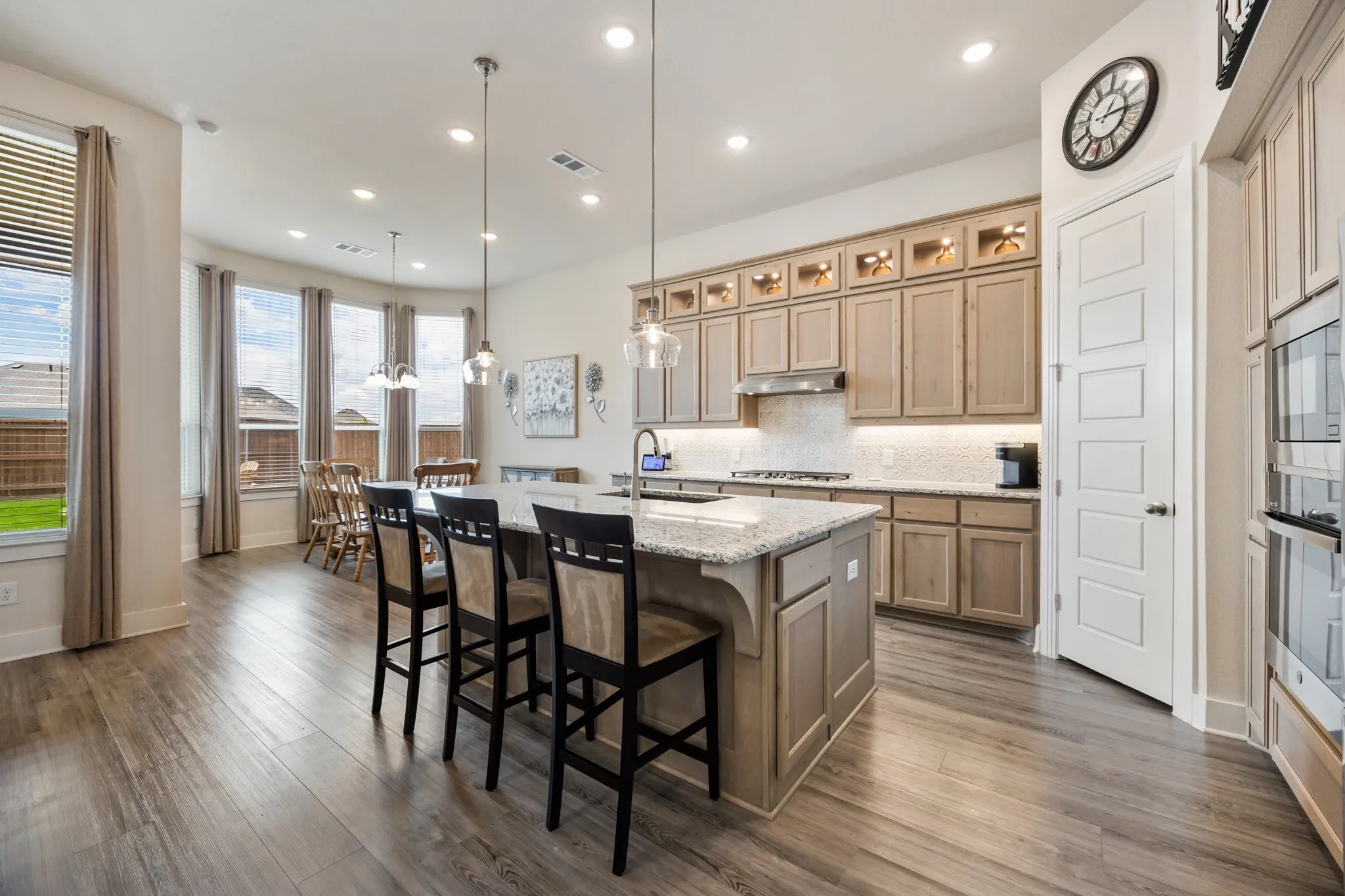 Single Family Residence For Sale in Rockwall County , 4020 Grotto Drive, Royse City, Texas 75189, 4 Bedroom, 3 Bathroom, 2 Garage spaces, 2,071 Sqft, built in 2023, mls#21269963, Real Estate Agent in Royse City, Homes For Sale in Rockwall county, Homes For Sale in Royse City, Realtor in Royse City Texas, Real Estate Brokerage Independent Realty Texas, Luminita Cordes Realtor