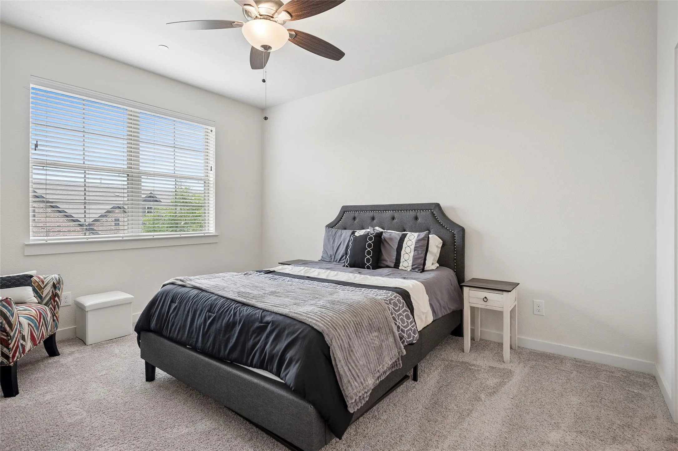 Townhouse For Sale in Dallas County , 536 Ballustrade Drive, Irving, Texas 75039, 2 Bedroom, 3 Bathroom, 2 Garage spaces, 1,825 Sqft, built in 2020, mls#21269768, Real Estate Agent in Irving, Homes For Sale in Dallas county, Homes For Sale in Irving, Realtor in Irving Texas, Real Estate Brokerage Independent Realty Texas, Luminita Cordes Realtor