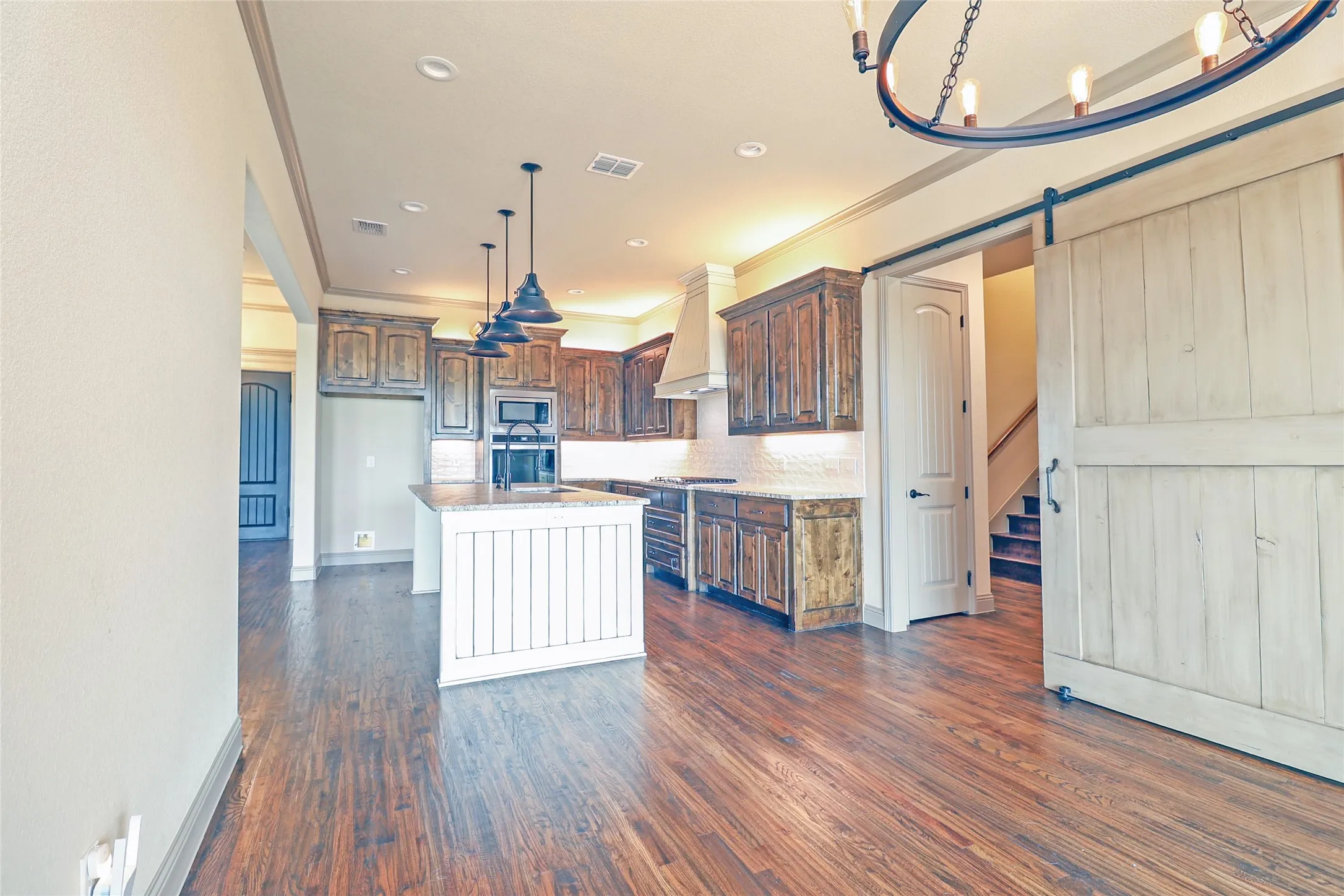 Single Family Residence For Sale in Johnson County , 6312 Nobu Place, Godley, Texas 76044, 4 Bedroom, 4 Bathroom, 3 Garage spaces, 3,282 Sqft, built in 2019, mls#21268610, Real Estate Agent in Godley, Homes For Sale in Johnson county, Homes For Sale in Godley, Realtor in Godley Texas, Real Estate Brokerage Independent Realty Texas, Luminita Cordes Realtor