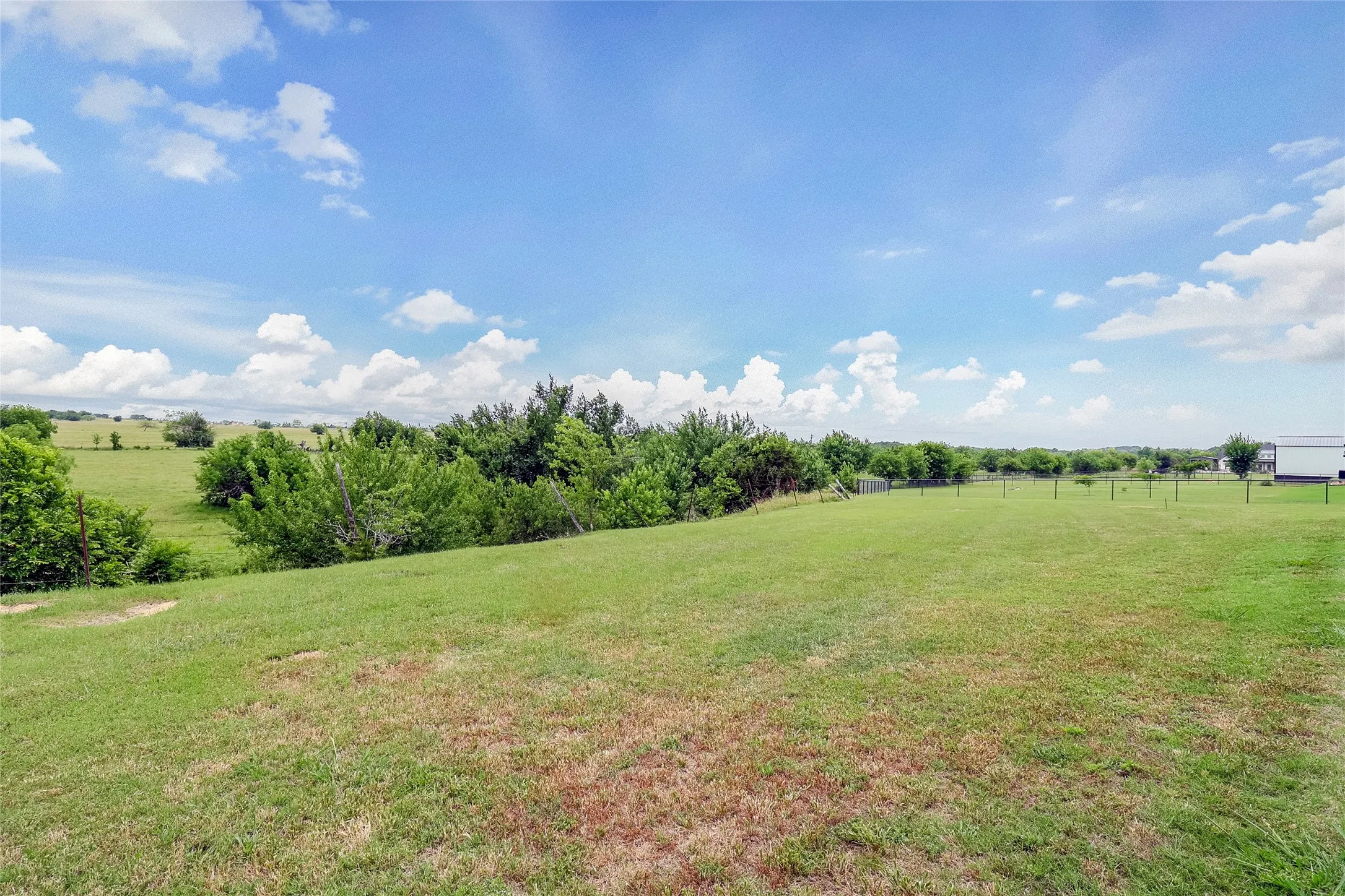 Single Family Residence For Sale in Johnson County , 6312 Nobu Place, Godley, Texas 76044, 4 Bedroom, 4 Bathroom, 3 Garage spaces, 3,282 Sqft, built in 2019, mls#21268610, Real Estate Agent in Godley, Homes For Sale in Johnson county, Homes For Sale in Godley, Realtor in Godley Texas, Real Estate Brokerage Independent Realty Texas, Luminita Cordes Realtor