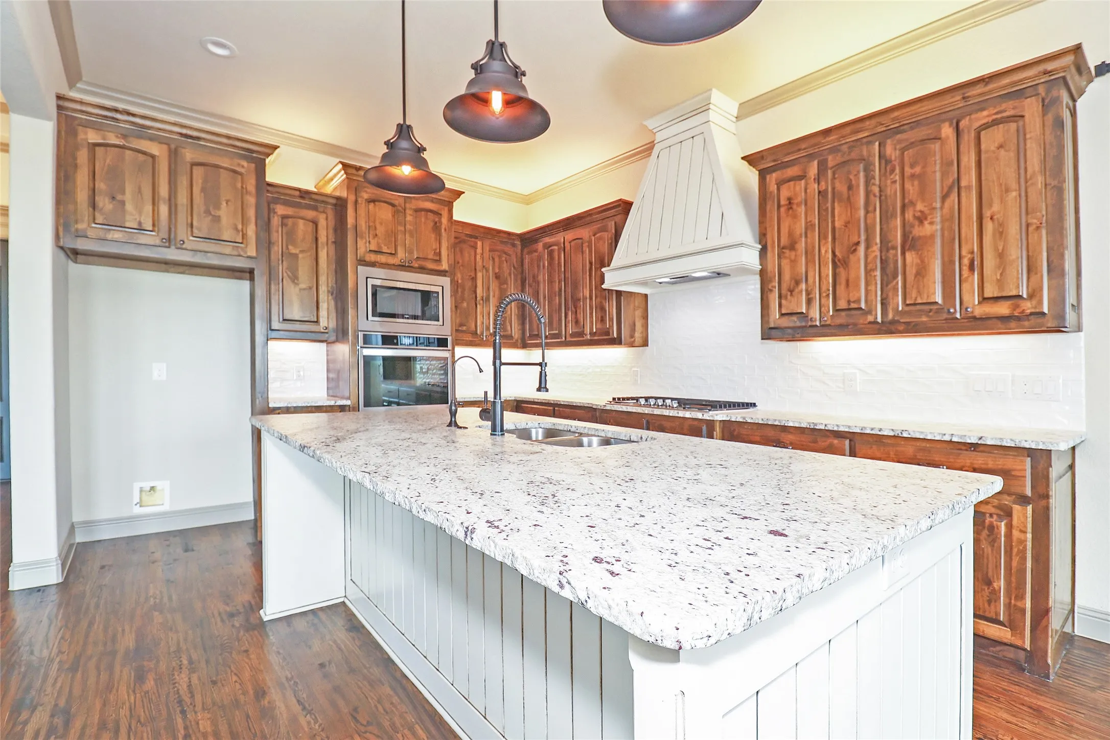 Single Family Residence For Sale in Johnson County , 6312 Nobu Place, Godley, Texas 76044, 4 Bedroom, 4 Bathroom, 3 Garage spaces, 3,282 Sqft, built in 2019, mls#21268610, Real Estate Agent in Godley, Homes For Sale in Johnson county, Homes For Sale in Godley, Realtor in Godley Texas, Real Estate Brokerage Independent Realty Texas, Luminita Cordes Realtor