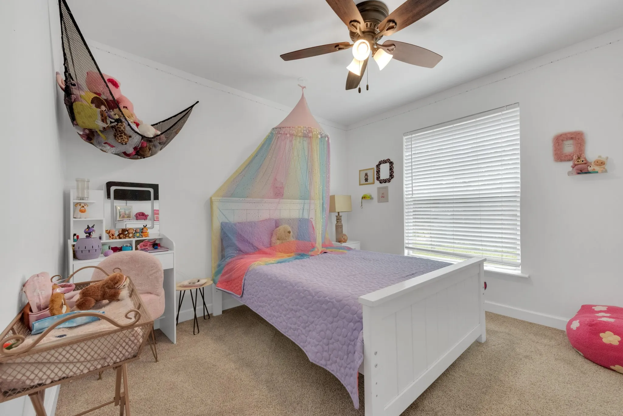 Single Family Residence For Sale in Tarrant County , 821 Lovers Lane, Grapevine, Texas 76051, 3 Bedroom, 2 Bathroom, 2 Garage spaces, 1,291 Sqft, built in 1967, mls#21267376, Real Estate Agent in Grapevine, Homes For Sale in Tarrant county, Homes For Sale in Grapevine, Realtor in Grapevine Texas, Real Estate Brokerage Independent Realty Texas, Luminita Cordes Realtor