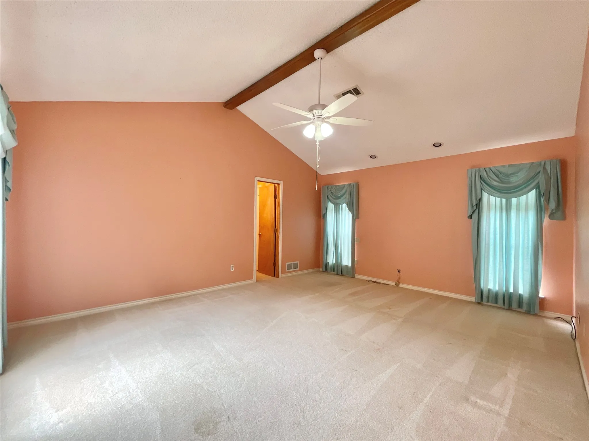 Single Family Residence For Sale in Dallas County , 9931 Chimney Hill Lane, Dallas, Texas 75243, 4 Bedroom, 3 Bathroom, 2 Garage spaces, 2,610 Sqft, built in 1979, mls#21265550, Real Estate Agent in Dallas, Homes For Sale in Dallas county, Homes For Sale in Dallas, Realtor in Dallas Texas, Real Estate Brokerage Independent Realty Texas, Luminita Cordes Realtor