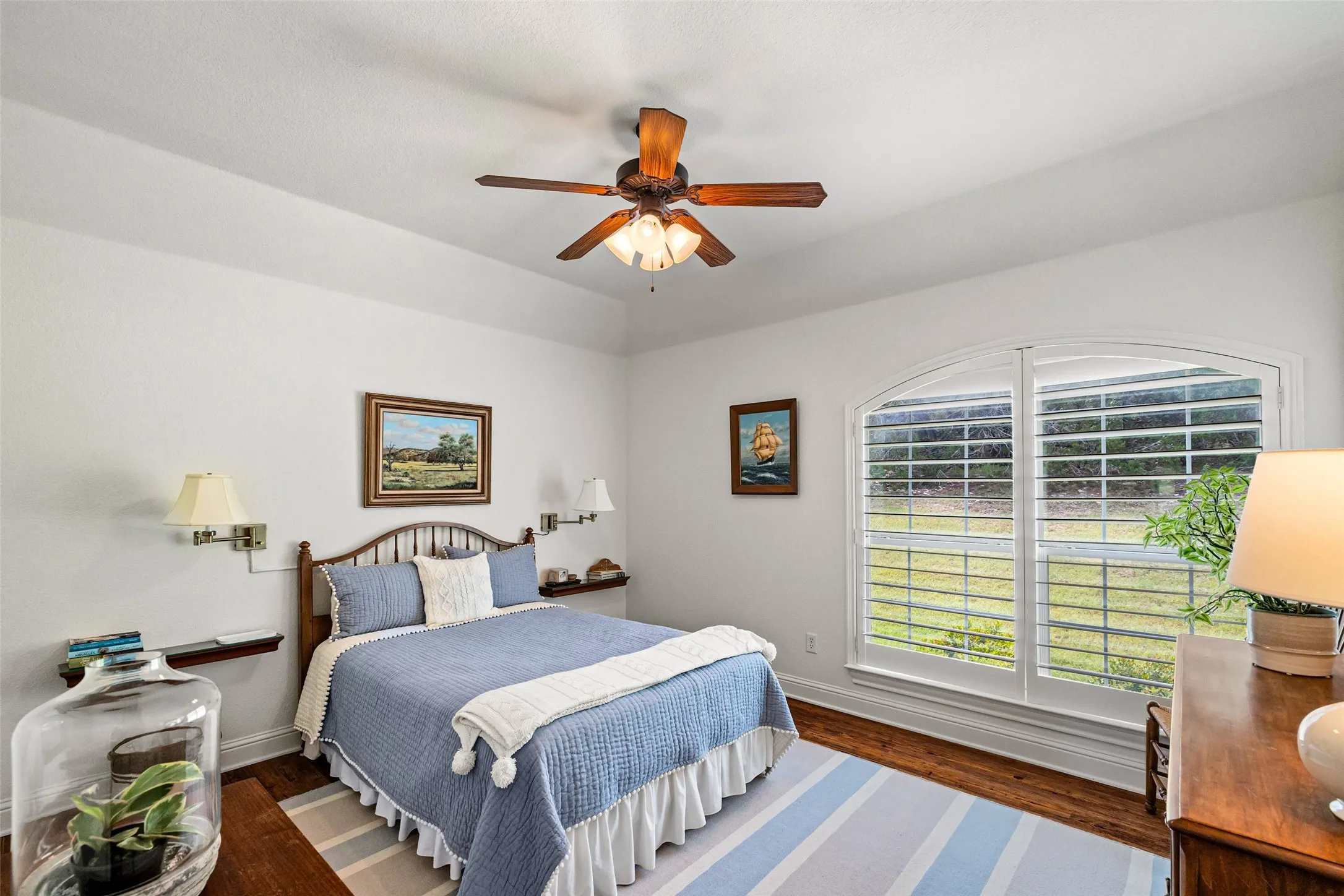 Single Family Residence For Sale in Hood County , 2809 Wind Point Court, Tolar, Texas 76476, 4 Bedroom, 3 Bathroom, 3 Garage spaces, 2,567 Sqft, built in 2007, mls#21266374, Real Estate Agent in Tolar, Homes For Sale in Hood county, Homes For Sale in Tolar, Realtor in Tolar Texas, Real Estate Brokerage Independent Realty Texas, Luminita Cordes Realtor