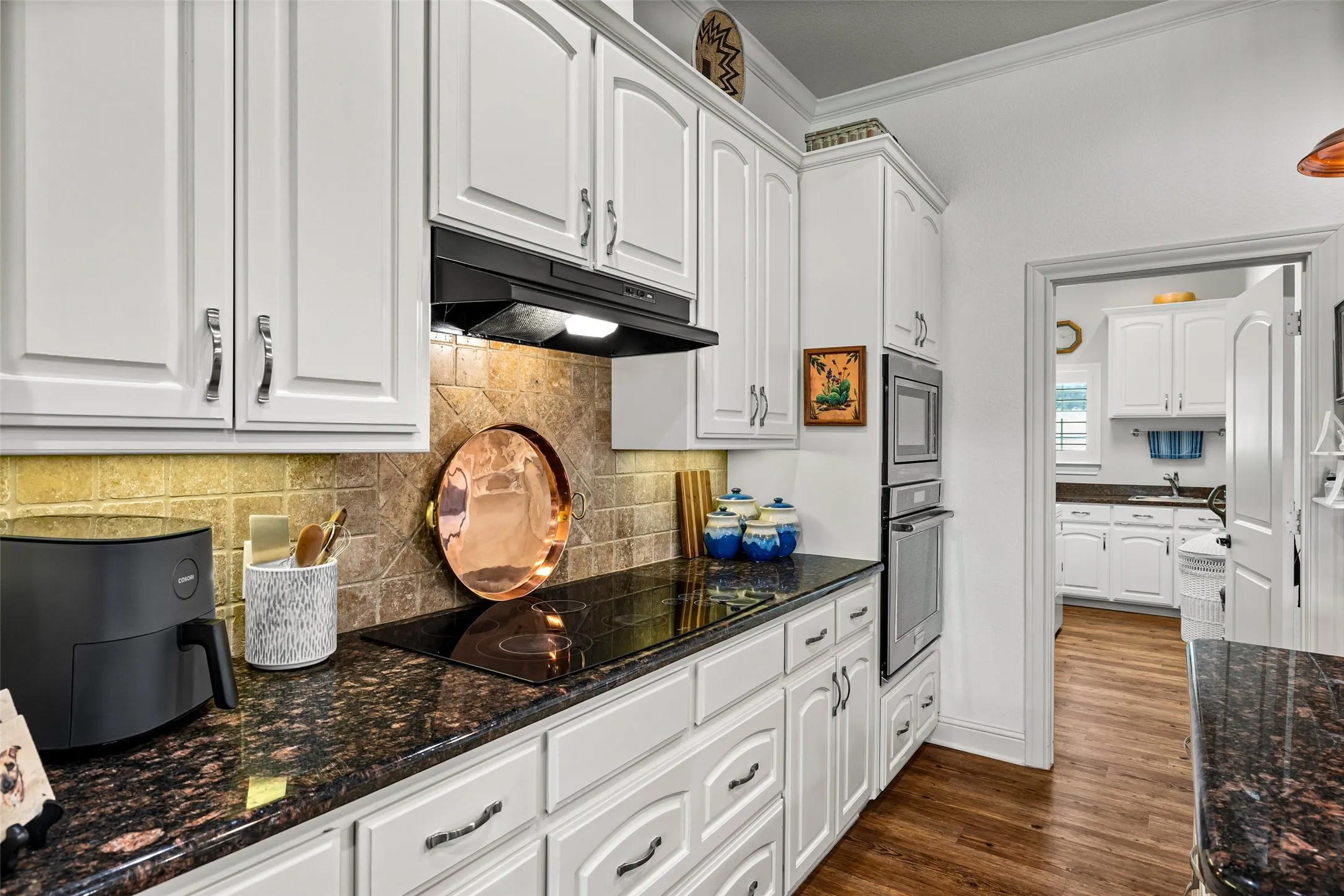 Single Family Residence For Sale in Hood County , 2809 Wind Point Court, Tolar, Texas 76476, 4 Bedroom, 3 Bathroom, 3 Garage spaces, 2,567 Sqft, built in 2007, mls#21266374, Real Estate Agent in Tolar, Homes For Sale in Hood county, Homes For Sale in Tolar, Realtor in Tolar Texas, Real Estate Brokerage Independent Realty Texas, Luminita Cordes Realtor
