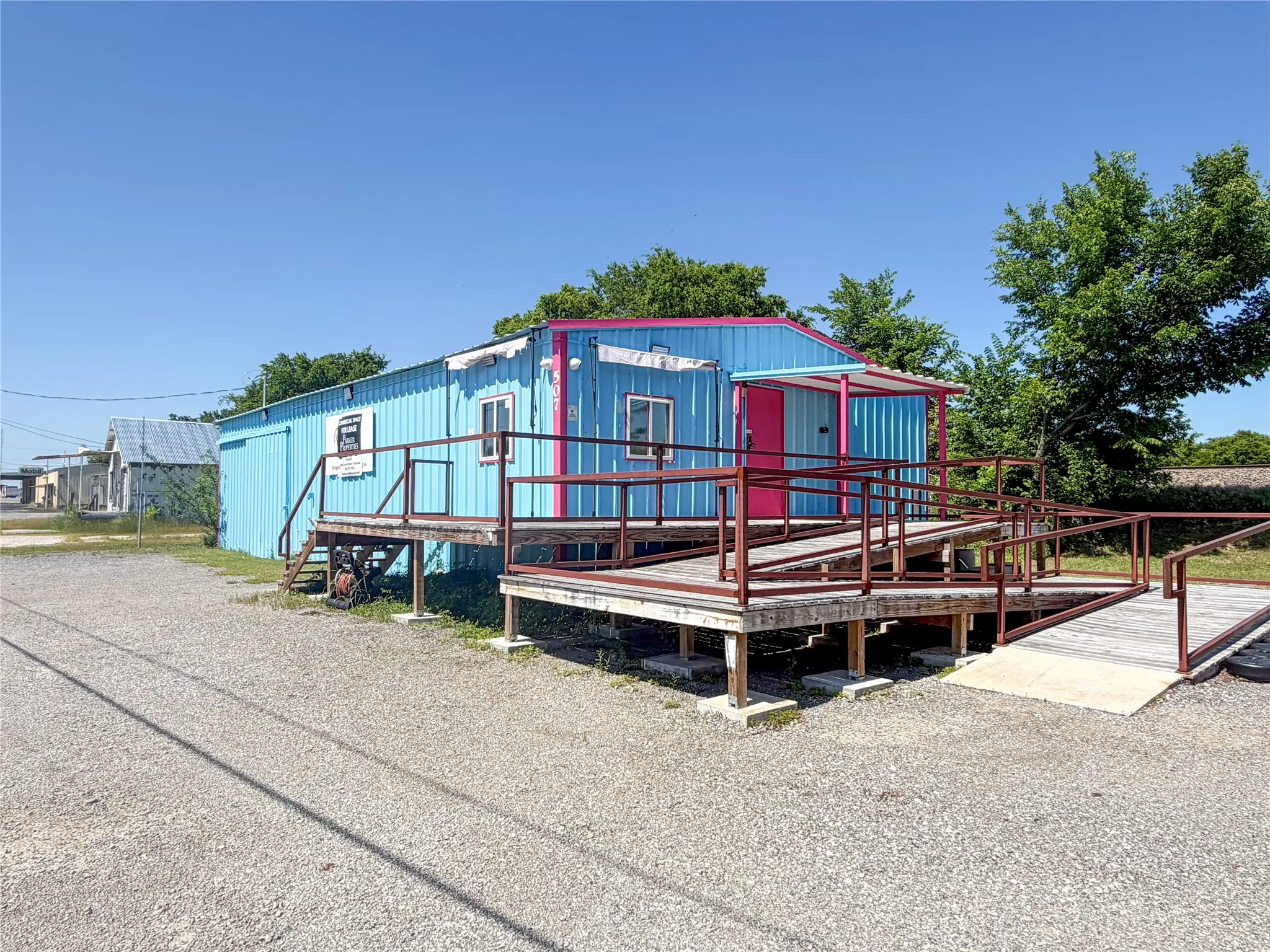 Business For Rent in Wise County , 507 S Business 287, Decatur, Texas 76234, 0, 0, Garage spaces, 0 Sqft, built in 1971, Price $1,750, mls#21267556, Real Estate Agent in Decatur, Homes For Rent in Wise county, Homes For Rent in Decatur, Realtor in Decatur Texas, Real Estate Brokerage Independent Realty Texas, Luminita Cordes Realtor
