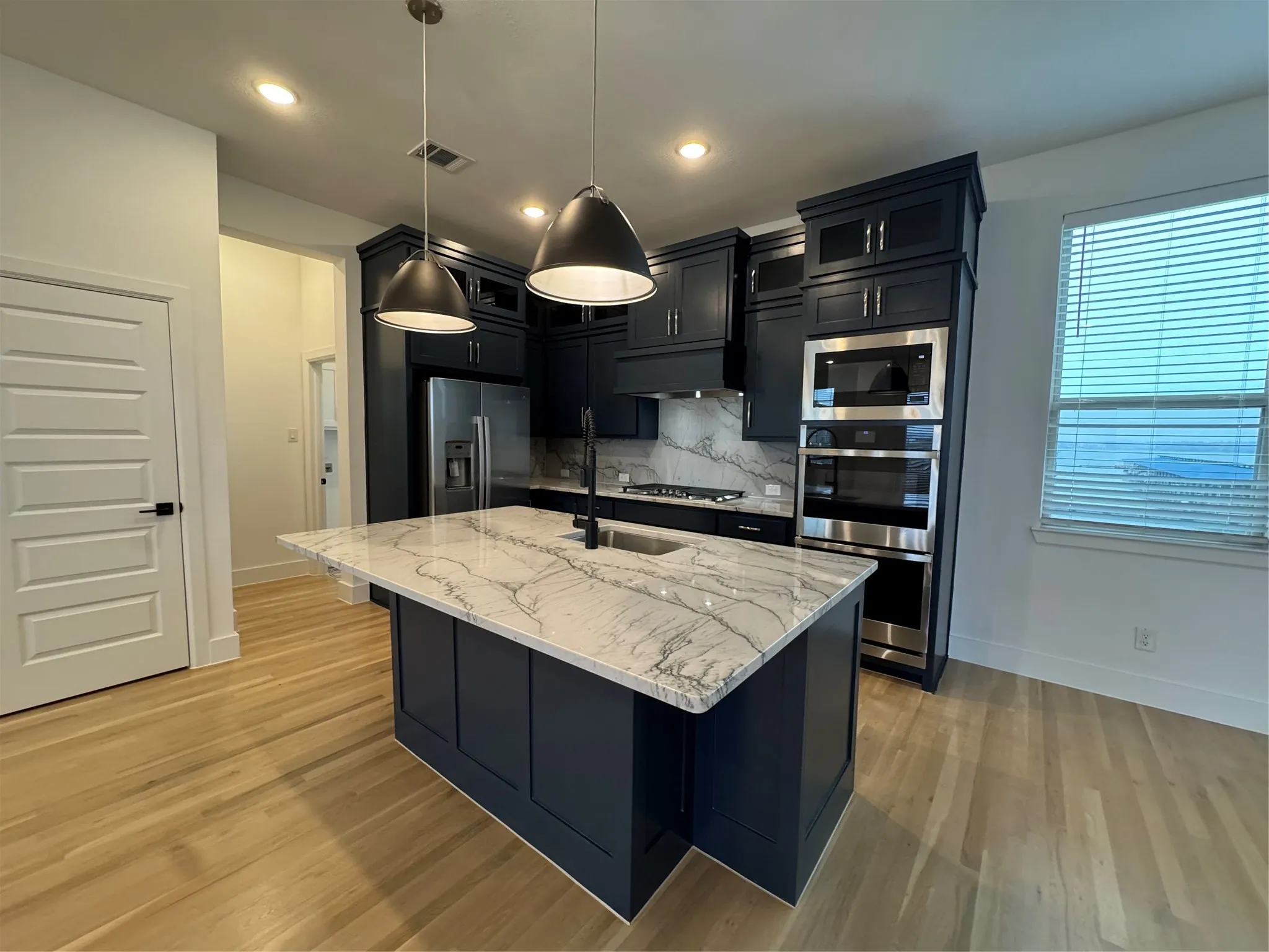 Single Family Residence For Rent in Rockwall County , 1221 Mark Place, Rowlett, Texas 75088, 3 Bedrooms, 4 Bathrooms, 2 Garage spaces, 2,190 Sqft, built in 2024, Price $3,400, mls#21266198, Real Estate Agent in Rowlett, Homes For Rent in Rockwall county, Homes For Rent in Rowlett, Realtor in Rowlett Texas, Real Estate Brokerage Independent Realty Texas, Luminita Cordes Realtor