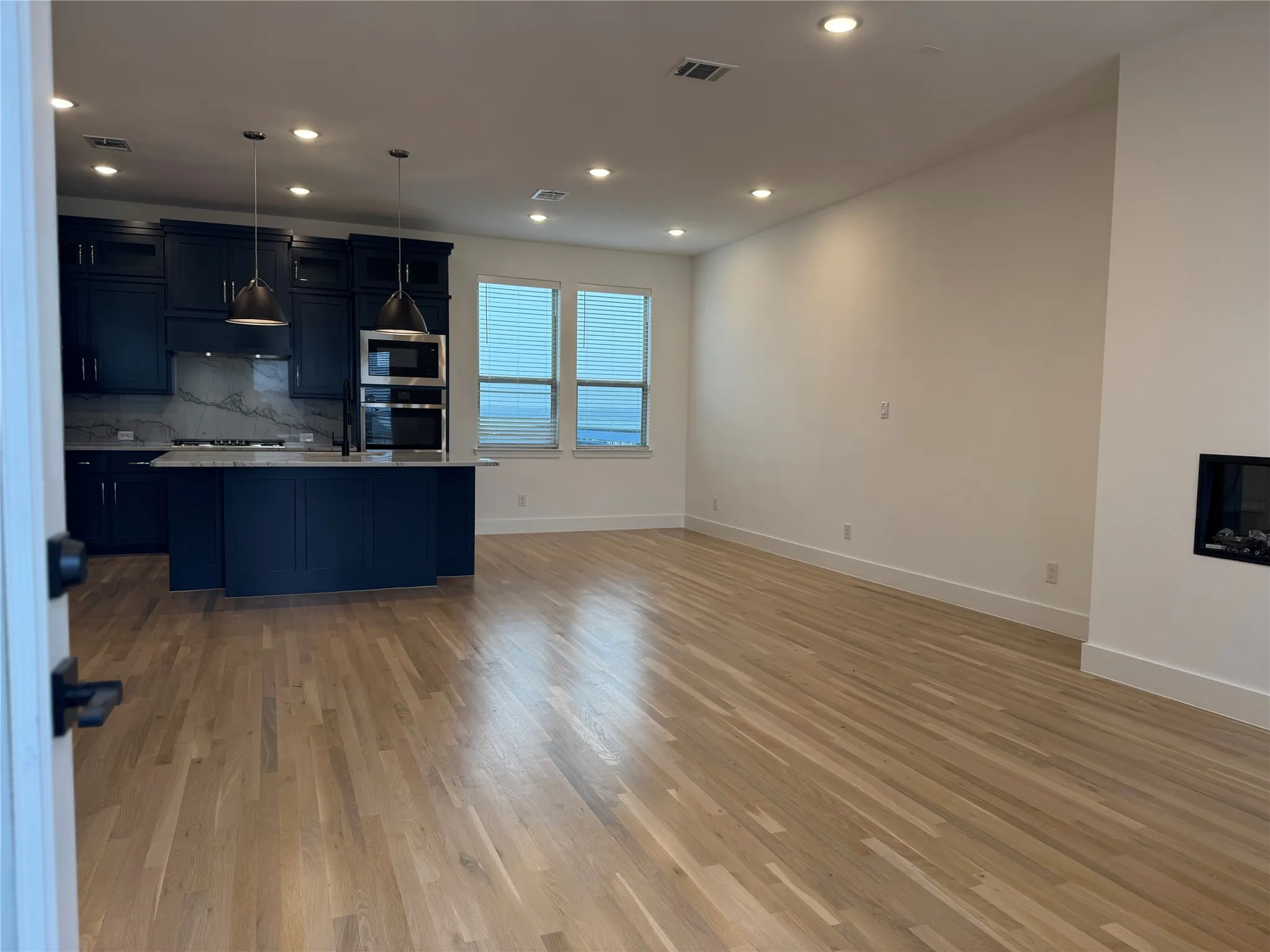 Single Family Residence For Rent in Rockwall County , 1221 Mark Place, Rowlett, Texas 75088, 3 Bedrooms, 4 Bathrooms, 2 Garage spaces, 2,190 Sqft, built in 2024, Price $3,400, mls#21266198, Real Estate Agent in Rowlett, Homes For Rent in Rockwall county, Homes For Rent in Rowlett, Realtor in Rowlett Texas, Real Estate Brokerage Independent Realty Texas, Luminita Cordes Realtor