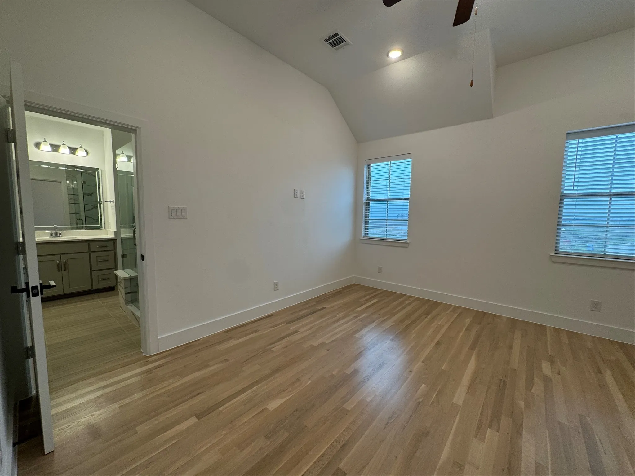 Single Family Residence For Rent in Rockwall County , 1221 Mark Place, Rowlett, Texas 75088, 3 Bedrooms, 4 Bathrooms, 2 Garage spaces, 2,190 Sqft, built in 2024, Price $3,400, mls#21266198, Real Estate Agent in Rowlett, Homes For Rent in Rockwall county, Homes For Rent in Rowlett, Realtor in Rowlett Texas, Real Estate Brokerage Independent Realty Texas, Luminita Cordes Realtor