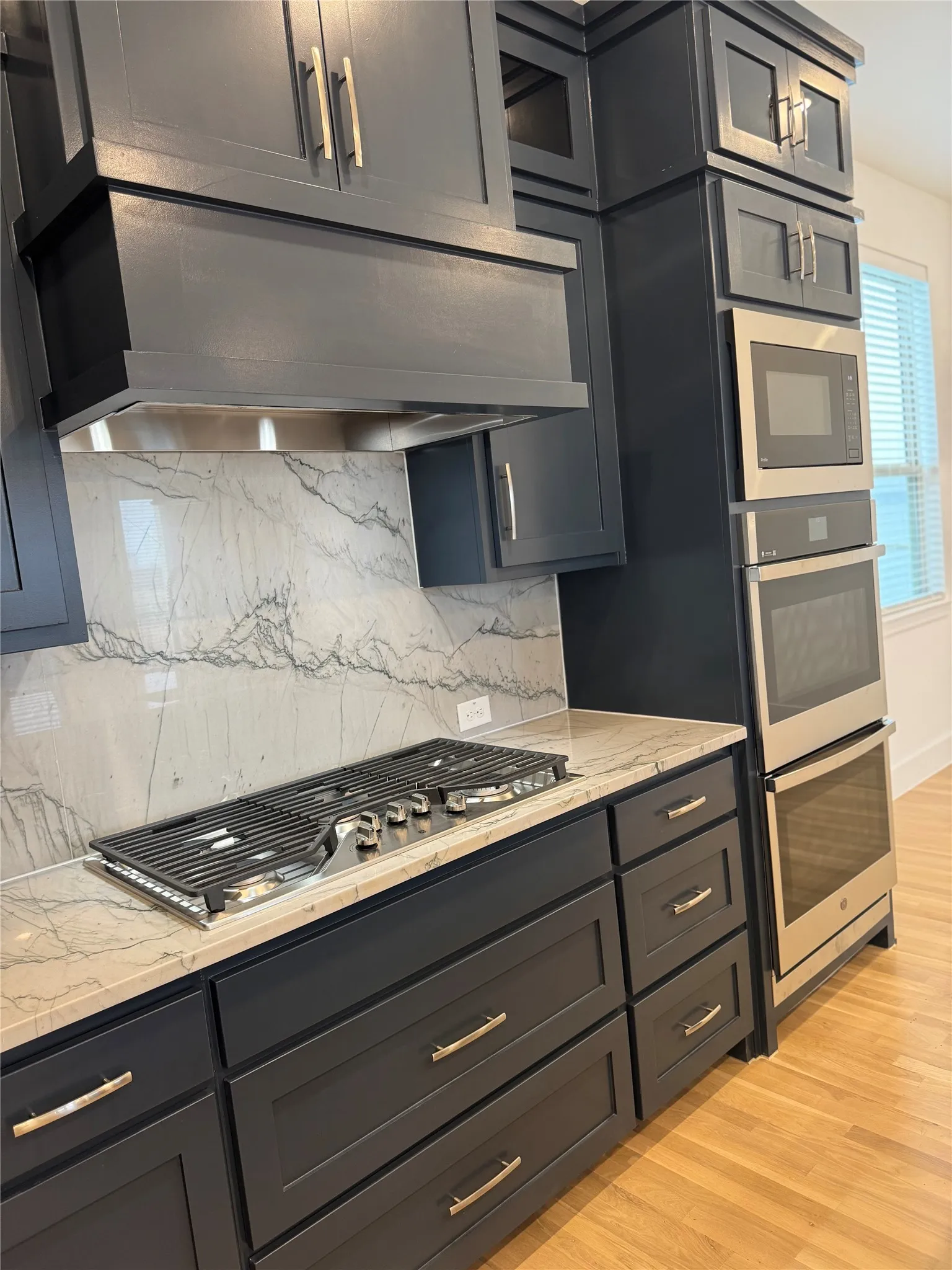 Single Family Residence For Rent in Rockwall County , 1221 Mark Place, Rowlett, Texas 75088, 3 Bedrooms, 4 Bathrooms, 2 Garage spaces, 2,190 Sqft, built in 2024, Price $3,400, mls#21266198, Real Estate Agent in Rowlett, Homes For Rent in Rockwall county, Homes For Rent in Rowlett, Realtor in Rowlett Texas, Real Estate Brokerage Independent Realty Texas, Luminita Cordes Realtor