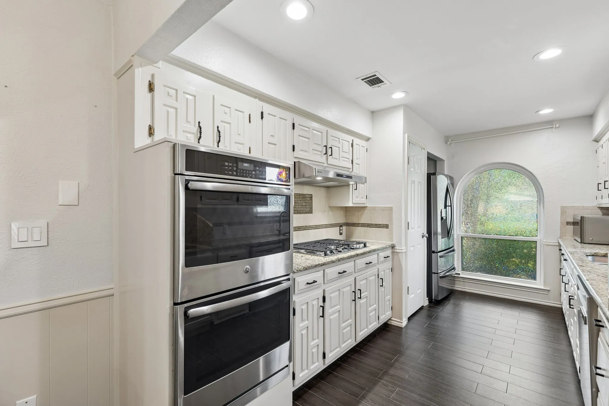 Single Family Residence For Sale in Collin County , 3409 Appalachian Way, Plano, Texas 75075, 4 Bedrooms, 3 Bathrooms, 2 Garage spaces, 2,401 Sqft, built in 1977, Price $549,000, mls#21269511, Real Estate Agent in Plano, Homes For Sale in Collin county, Homes For Sale in Plano, Realtor in Plano Texas, Real Estate Brokerage Independent Realty Texas, Luminita Cordes Realtor