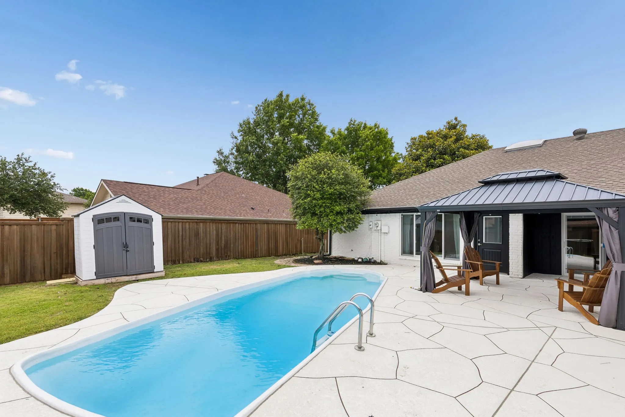 Single Family Residence For Sale in Collin County , 3409 Appalachian Way, Plano, Texas 75075, 4 Bedrooms, 3 Bathrooms, 2 Garage spaces, 2,401 Sqft, built in 1977, Price $549,000, mls#21269511, Real Estate Agent in Plano, Homes For Sale in Collin county, Homes For Sale in Plano, Realtor in Plano Texas, Real Estate Brokerage Independent Realty Texas, Luminita Cordes Realtor