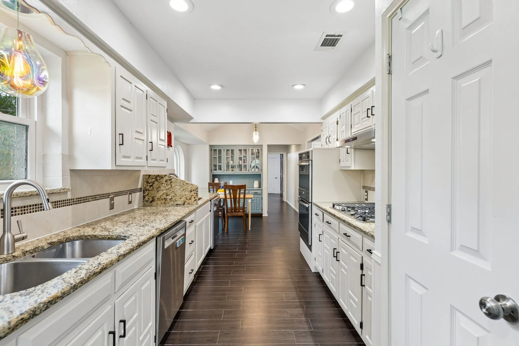 Single Family Residence For Sale in Collin County , 3409 Appalachian Way, Plano, Texas 75075, 4 Bedrooms, 3 Bathrooms, 2 Garage spaces, 2,401 Sqft, built in 1977, Price $549,000, mls#21269511, Real Estate Agent in Plano, Homes For Sale in Collin county, Homes For Sale in Plano, Realtor in Plano Texas, Real Estate Brokerage Independent Realty Texas, Luminita Cordes Realtor