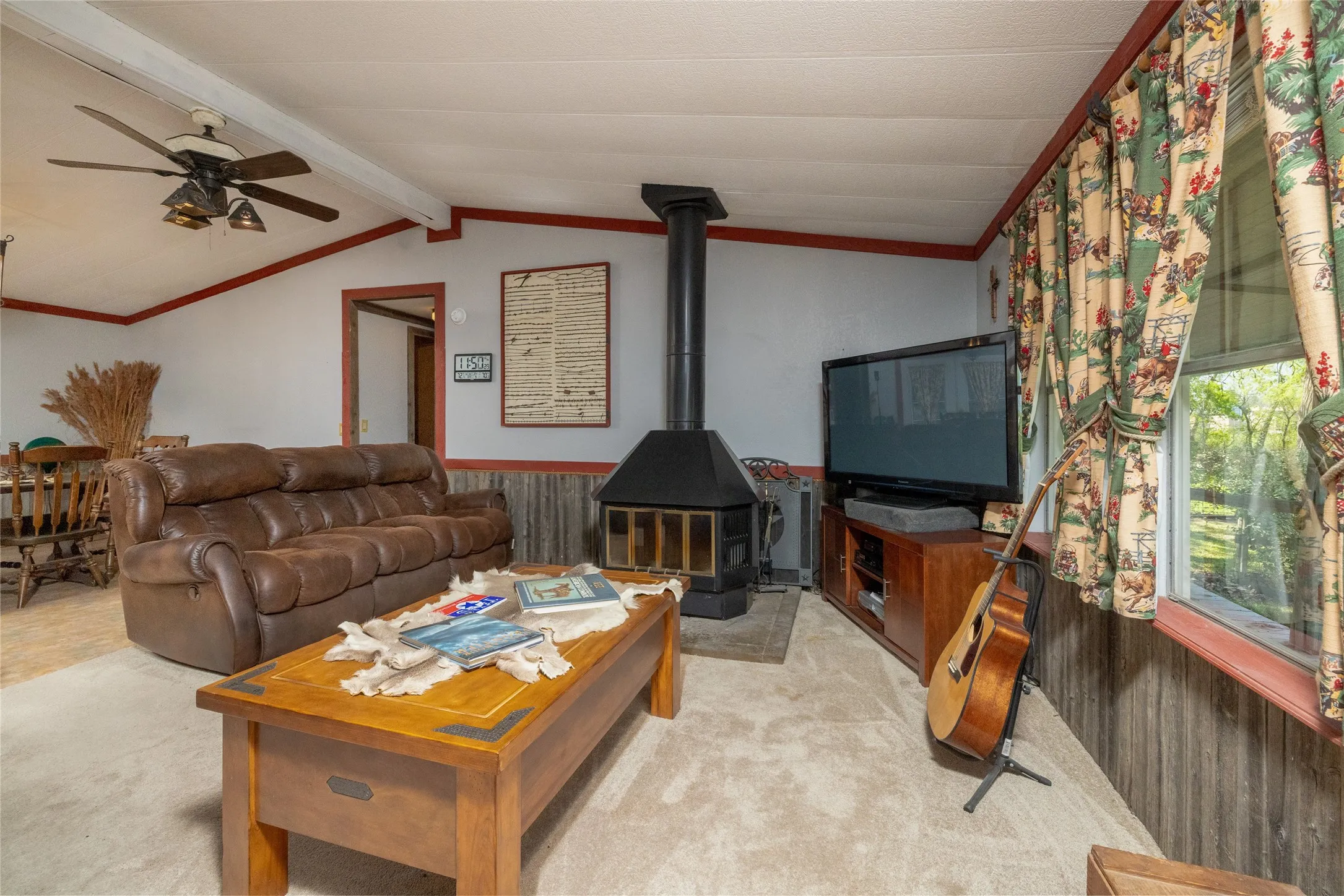 Manufactured Home For Sale in Denton County , 14260 Warbler Lane, Haslet, Texas 76052, 3 Bedrooms, 2 Bathrooms, 2 Garage spaces, 1,200 Sqft, built in 1989, Price $650,000, mls#21270266, Real Estate Agent in Haslet, Homes For Sale in Denton county, Homes For Sale in Haslet, Realtor in Haslet Texas, Real Estate Brokerage Independent Realty Texas, Luminita Cordes Realtor