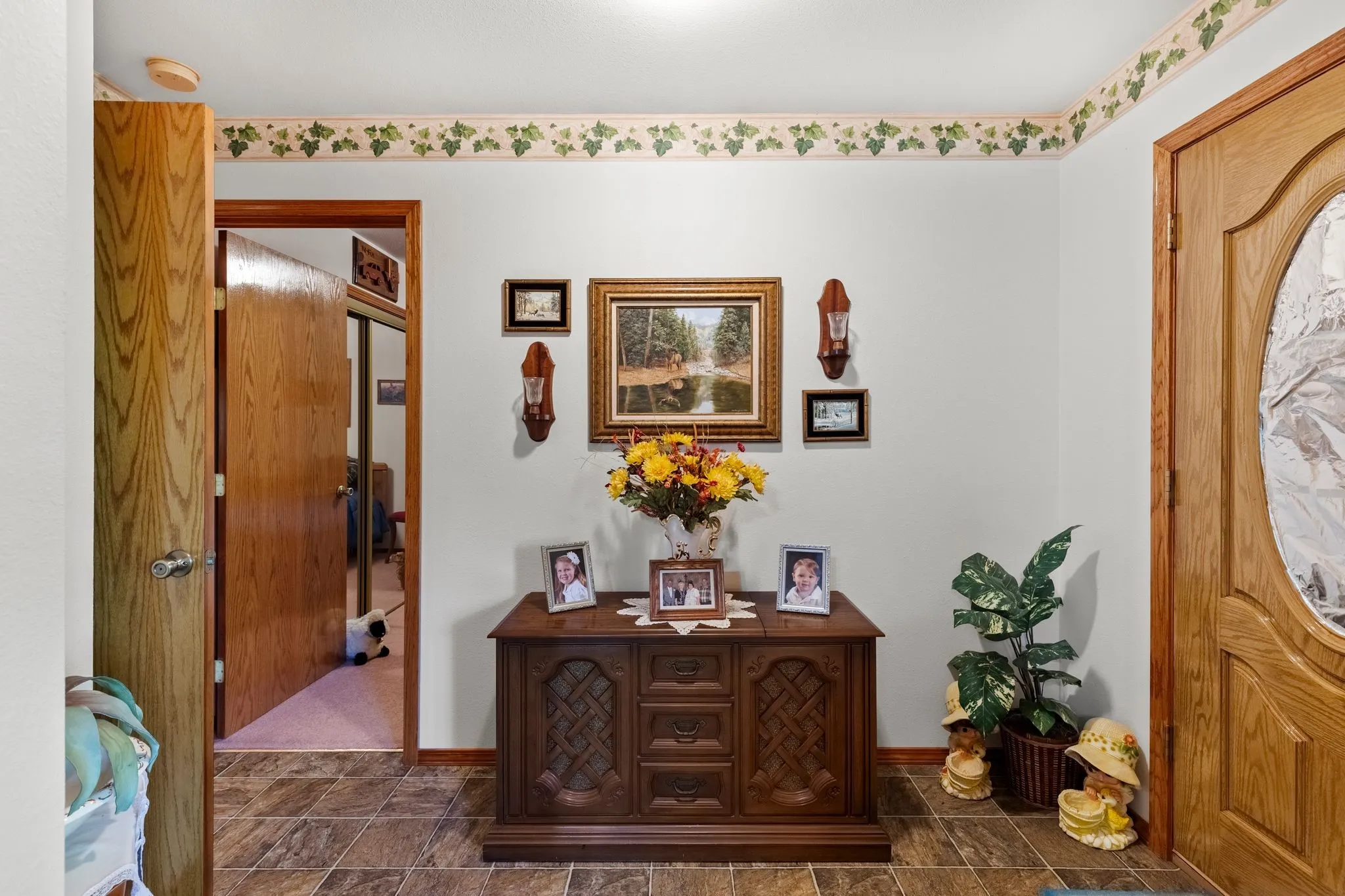 Single Family Residence For Sale in Rains County , 145 Rs County Road 3445, Emory, Texas 75440, 2 Bedrooms, 2 Bathrooms, 2 Garage spaces, 1,800 Sqft, built in 2004, Price $299,000, mls#21270106, Real Estate Agent in Emory, Homes For Sale in Rains county, Homes For Sale in Emory, Realtor in Emory Texas, Real Estate Brokerage Independent Realty Texas, Luminita Cordes Realtor