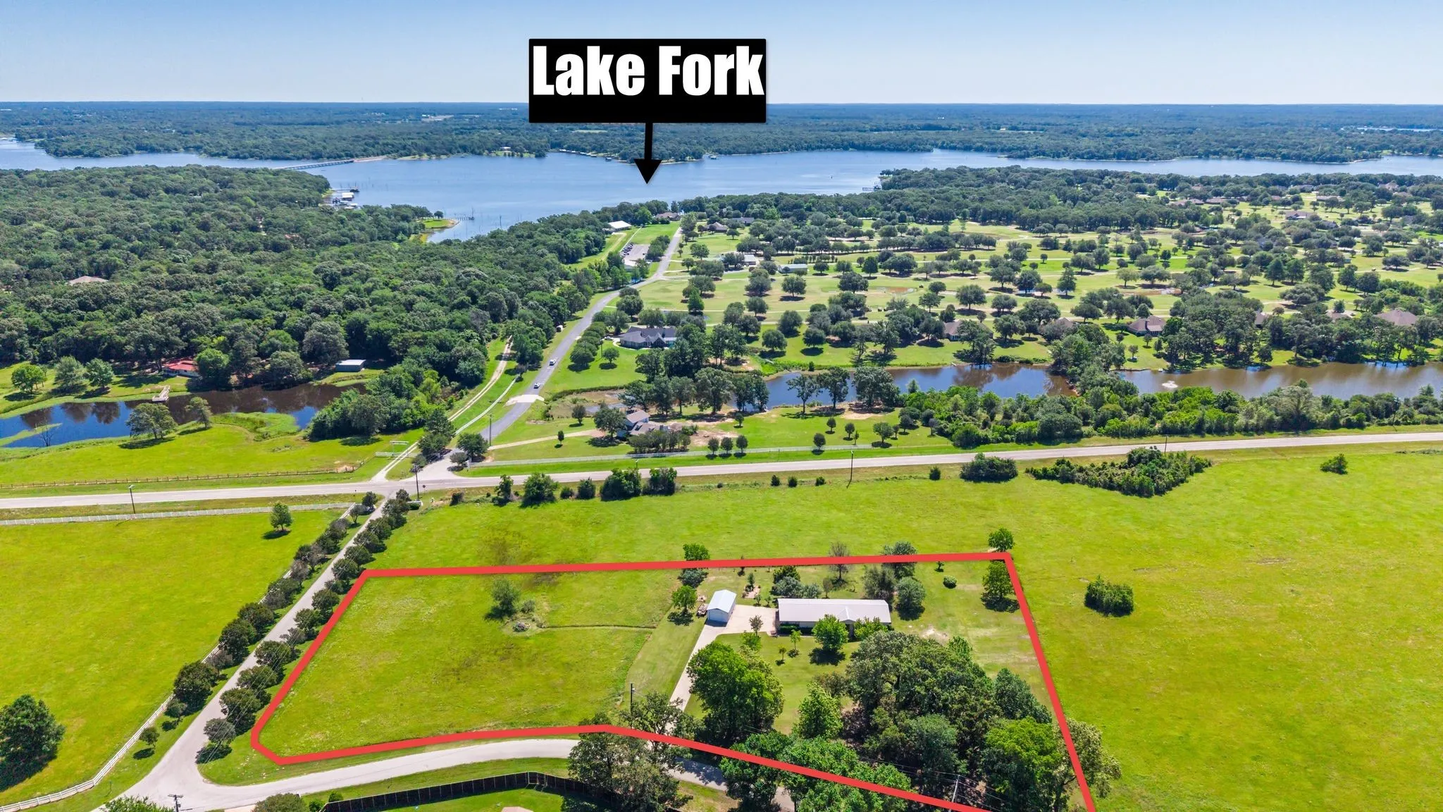 Single Family Residence For Sale in Rains County , 145 Rs County Road 3445, Emory, Texas 75440, 2 Bedrooms, 2 Bathrooms, 2 Garage spaces, 1,800 Sqft, built in 2004, Price $299,000, mls#21270106, Real Estate Agent in Emory, Homes For Sale in Rains county, Homes For Sale in Emory, Realtor in Emory Texas, Real Estate Brokerage Independent Realty Texas, Luminita Cordes Realtor