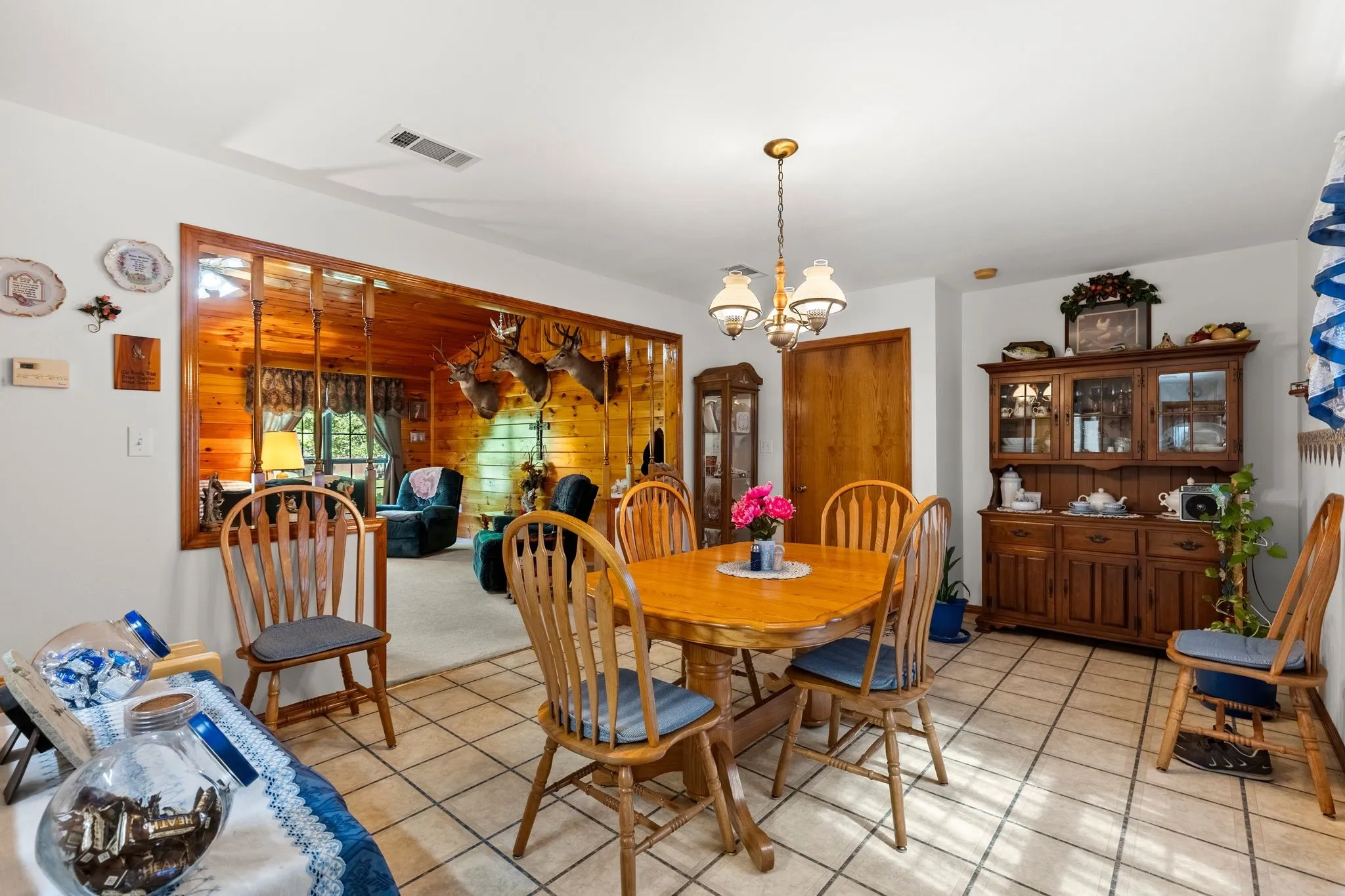 Single Family Residence For Sale in Rains County , 145 Rs County Road 3445, Emory, Texas 75440, 2 Bedrooms, 2 Bathrooms, 2 Garage spaces, 1,800 Sqft, built in 2004, Price $299,000, mls#21270106, Real Estate Agent in Emory, Homes For Sale in Rains county, Homes For Sale in Emory, Realtor in Emory Texas, Real Estate Brokerage Independent Realty Texas, Luminita Cordes Realtor