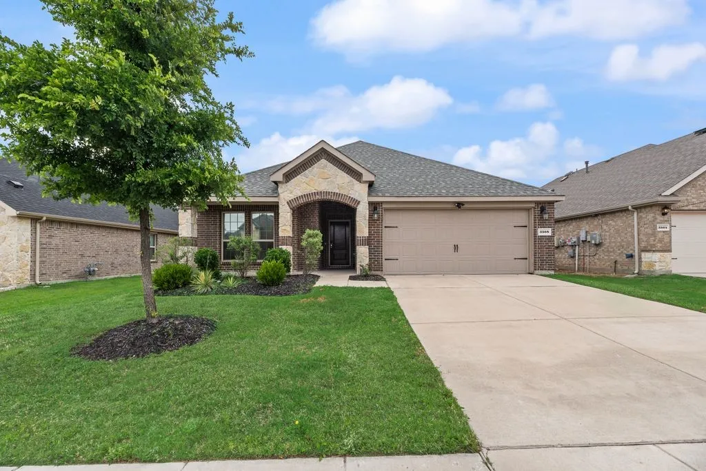 Single Family Residence For Sale in Denton County , 3508 Rio Grande Road, Little Elm, Texas 75068, 3 Bedroom, 2 Bathroom, 2 Garage spaces, 1,689 Sqft, built in 2018, mls#21270292, Real Estate Agent in Little Elm, Homes For Sale in Denton county, Homes For Sale in Little Elm, Realtor in Little Elm Texas, Real Estate Brokerage Independent Realty Texas, Luminita Cordes Realtor