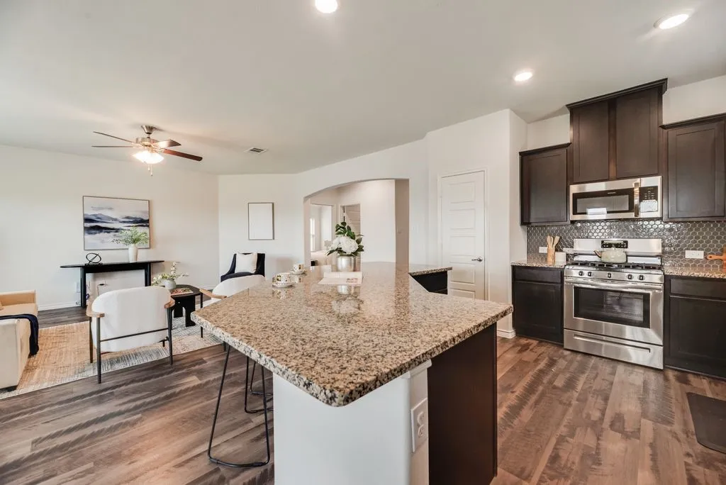 Single Family Residence For Sale in Denton County , 3508 Rio Grande Road, Little Elm, Texas 75068, 3 Bedroom, 2 Bathroom, 2 Garage spaces, 1,689 Sqft, built in 2018, mls#21270292, Real Estate Agent in Little Elm, Homes For Sale in Denton county, Homes For Sale in Little Elm, Realtor in Little Elm Texas, Real Estate Brokerage Independent Realty Texas, Luminita Cordes Realtor