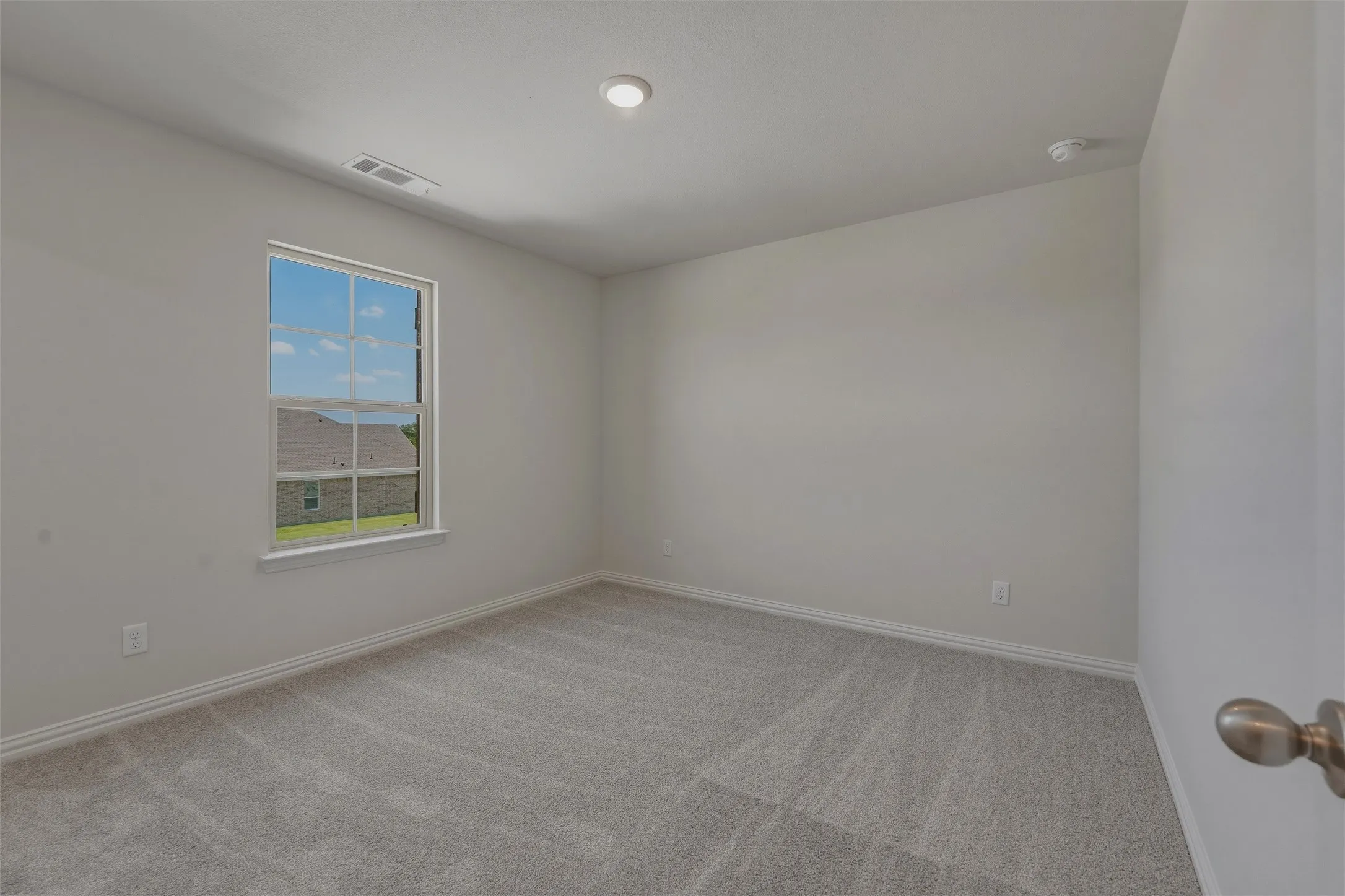 Neutral tone wall finishes