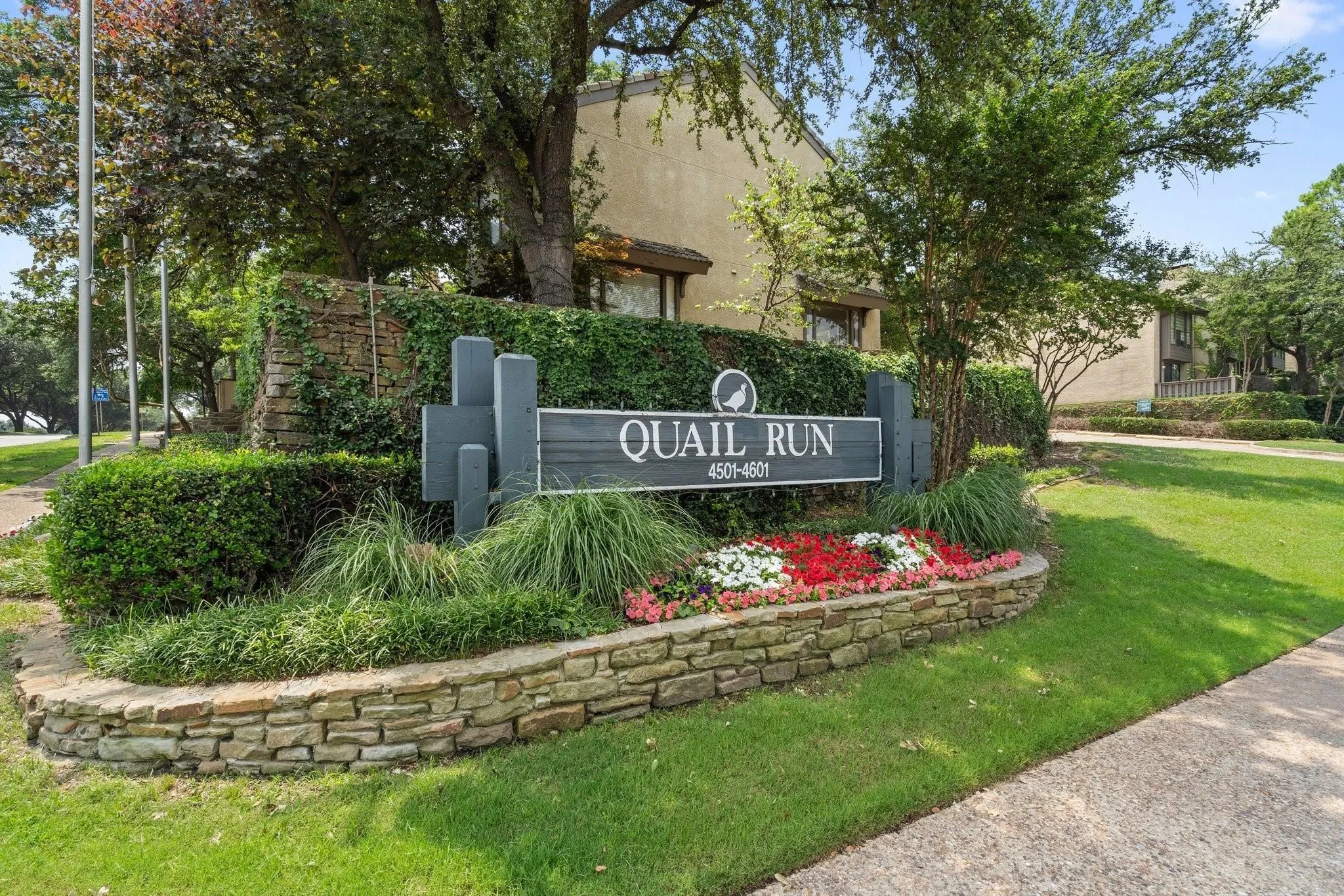 For Sale in Dallas County , 4543 N O Connor Road 1247, Irving, Texas 75062, 2 Bedroom, 3 Bathroom, Garage spaces, 0 Sqft, built in 1982, mls#21260111, Real Estate Agent in Irving, Homes For Sale in Dallas county, Homes For Sale in Irving, Realtor in Irving Texas, Real Estate Brokerage Independent Realty Texas, Luminita Cordes Realtor