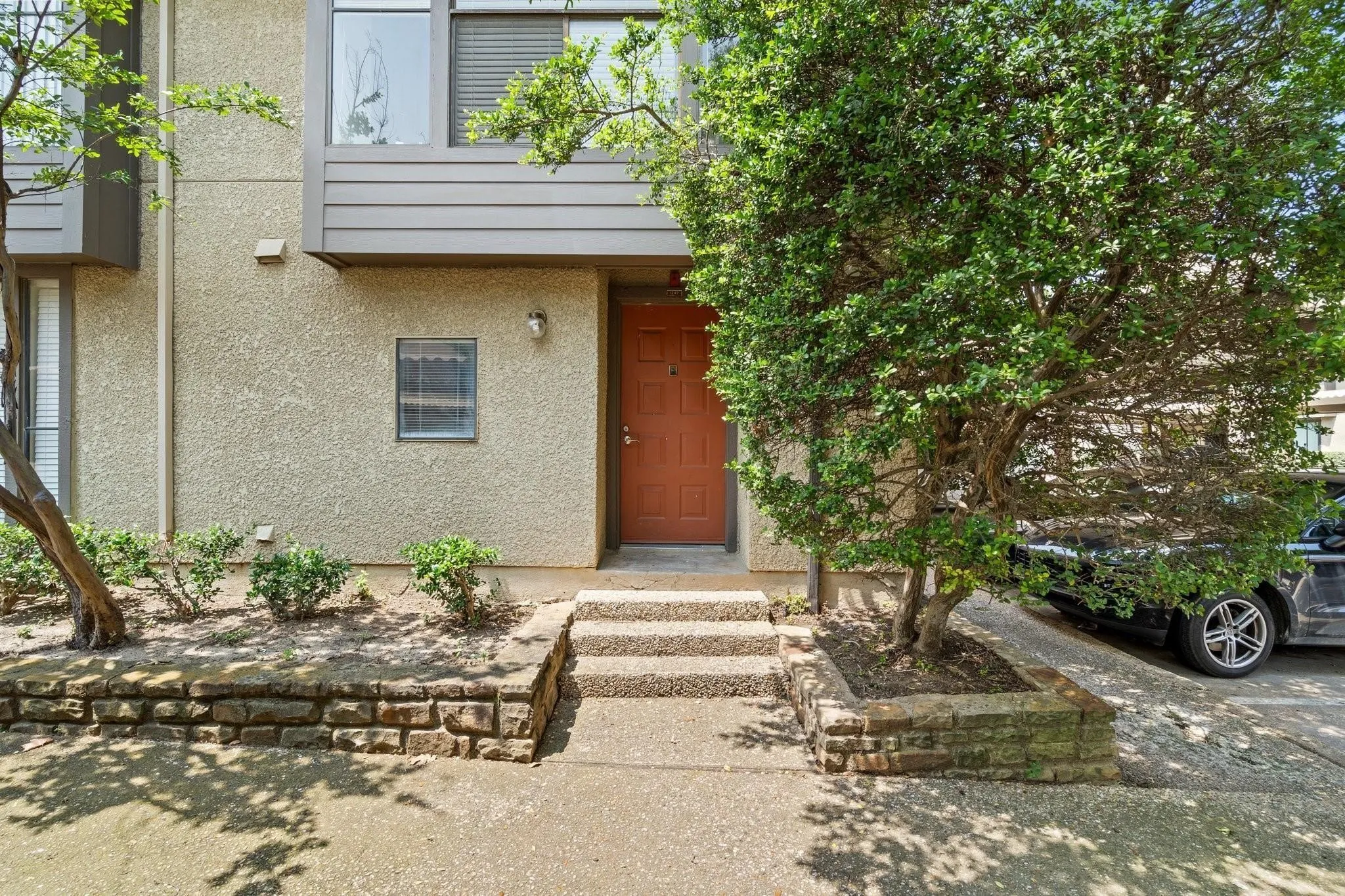 For Sale in Dallas County , 4543 N O Connor Road 1247, Irving, Texas 75062, 2 Bedroom, 3 Bathroom, Garage spaces, 0 Sqft, built in 1982, mls#21260111, Real Estate Agent in Irving, Homes For Sale in Dallas county, Homes For Sale in Irving, Realtor in Irving Texas, Real Estate Brokerage Independent Realty Texas, Luminita Cordes Realtor