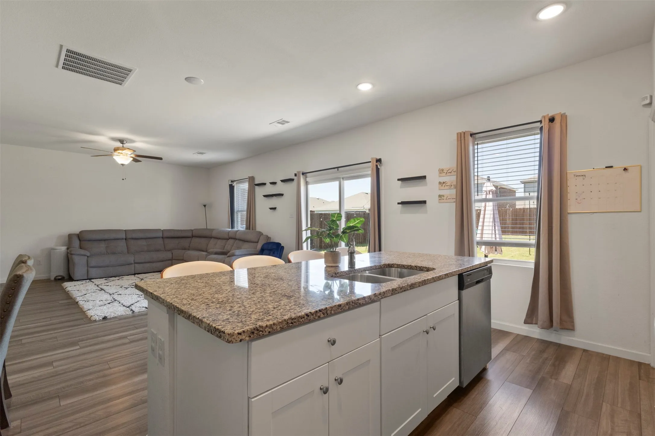 Single Family Residence For Sale in Tarrant County , 1508 Ancer Way, Fort Worth, Texas 76052, 4 Bedroom, 3 Bathroom, 2 Garage spaces, 2,129 Sqft, built in 2022, mls#21269976, Real Estate Agent in Fort Worth, Homes For Sale in Tarrant county, Homes For Sale in Fort Worth, Realtor in Fort Worth Texas, Real Estate Brokerage Independent Realty Texas, Luminita Cordes Realtor