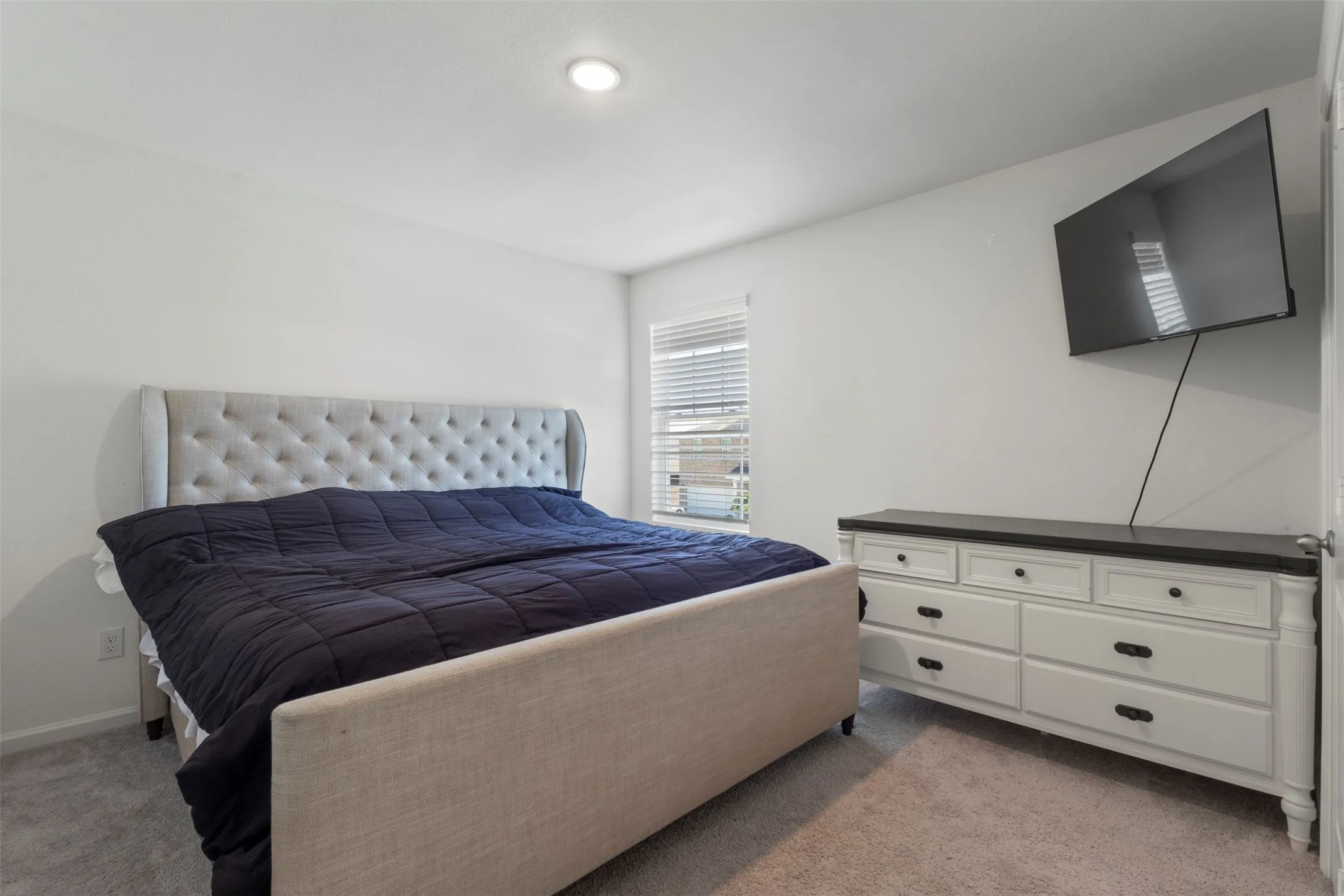 Single Family Residence For Sale in Tarrant County , 1508 Ancer Way, Fort Worth, Texas 76052, 4 Bedroom, 3 Bathroom, 2 Garage spaces, 2,129 Sqft, built in 2022, mls#21269976, Real Estate Agent in Fort Worth, Homes For Sale in Tarrant county, Homes For Sale in Fort Worth, Realtor in Fort Worth Texas, Real Estate Brokerage Independent Realty Texas, Luminita Cordes Realtor